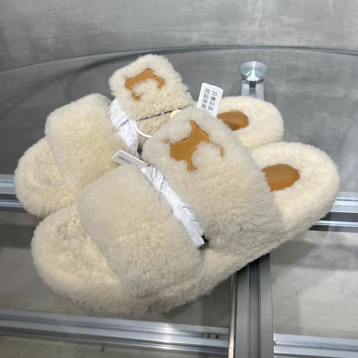 Celine Celine Triomphe Plush Slippers Cream 38 Size US 7.5 / IT 37.5 - 2 Thumbnail