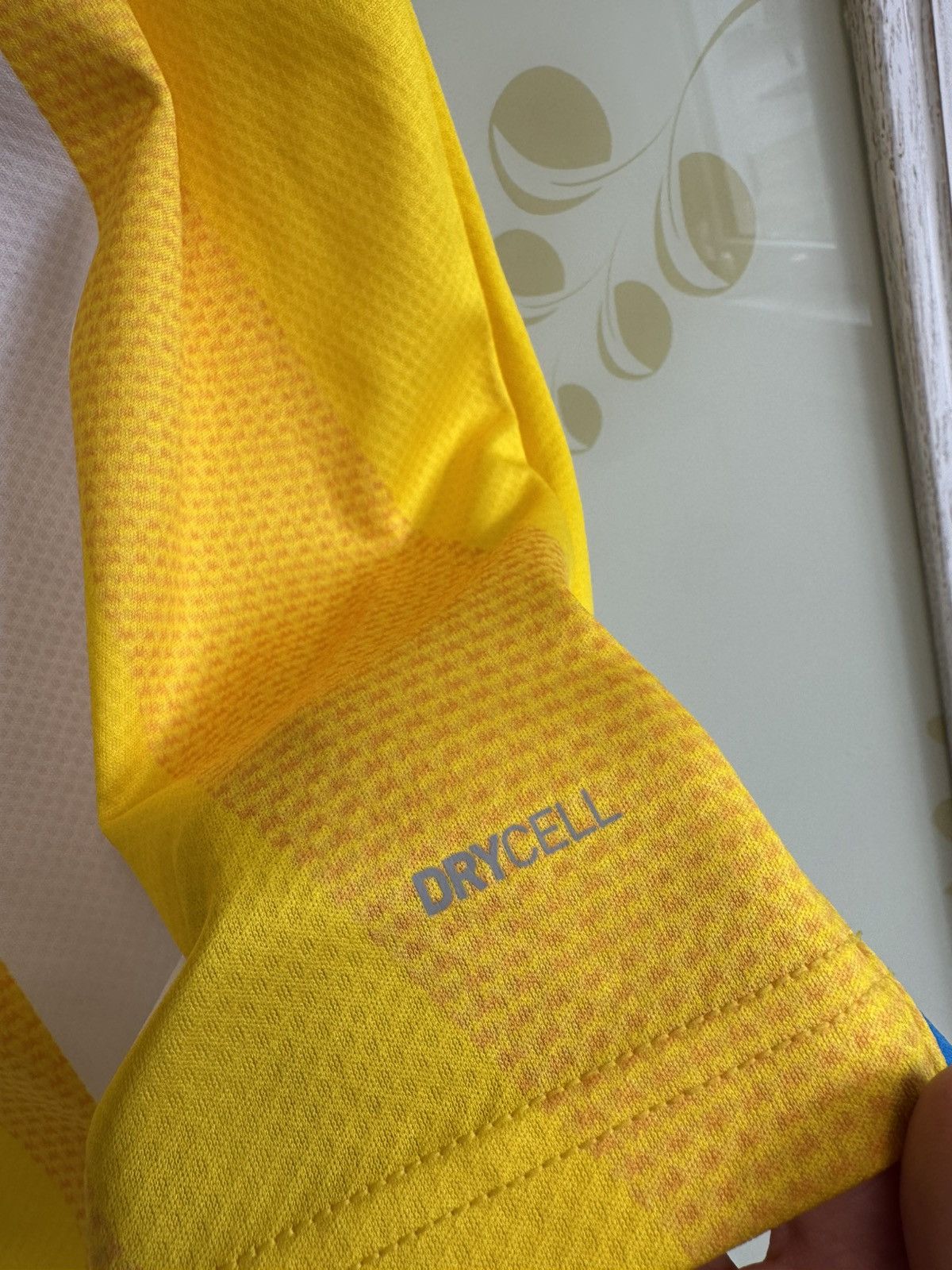 Puma Torquay United 2023-2024 Home Soccer Jersey Football Shirt Size US L / EU 52-54 / 3 - 9 Thumbnail