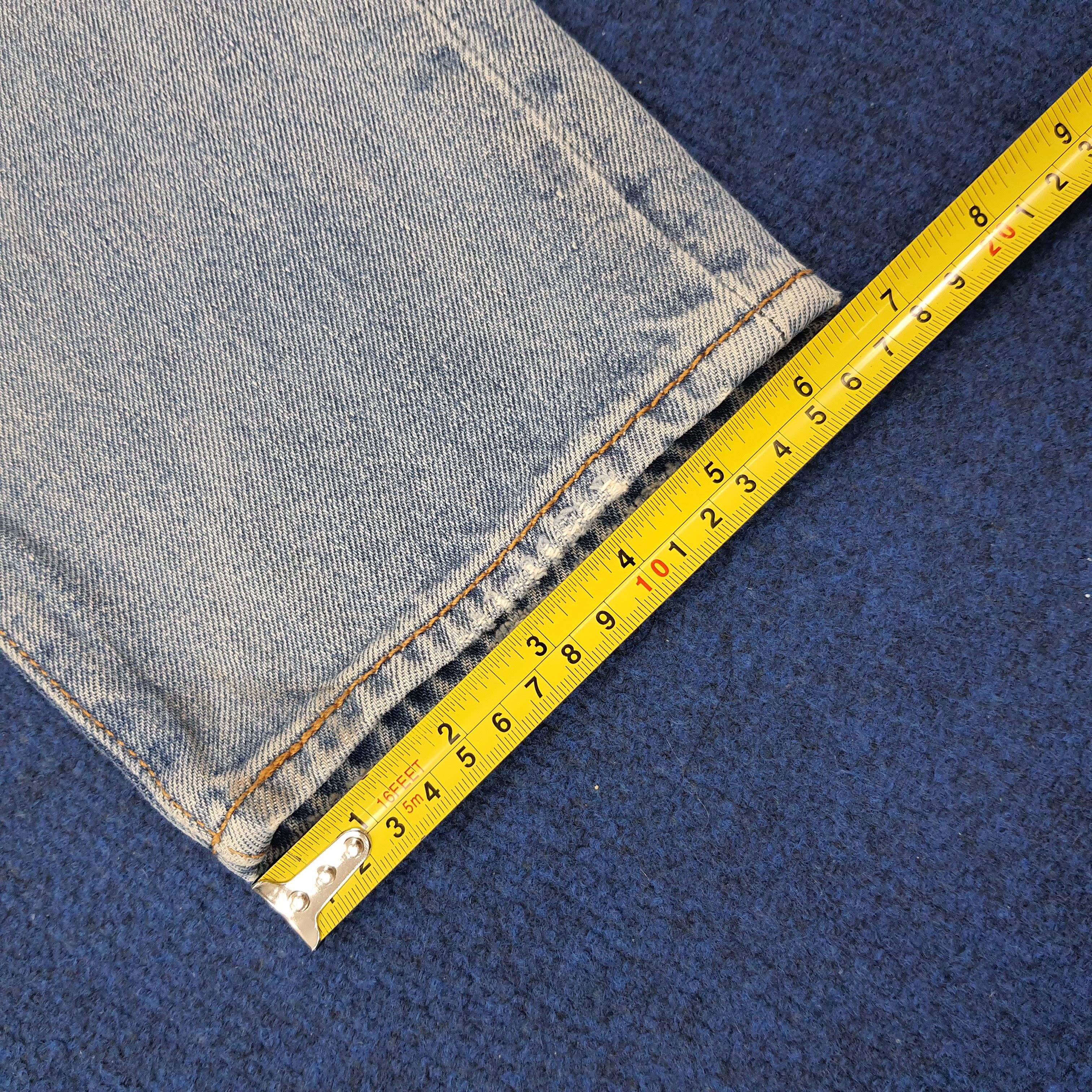 Levi's Vintage Levi's 501 CT Distressed Jeans C235N35 Size US 33 - 16 Thumbnail