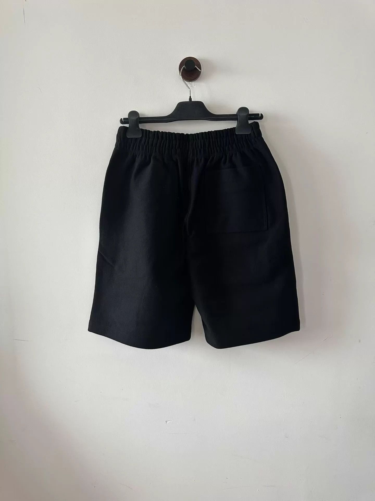 Burberry Burberry Shorts S New Size US 29 - 2 Thumbnail