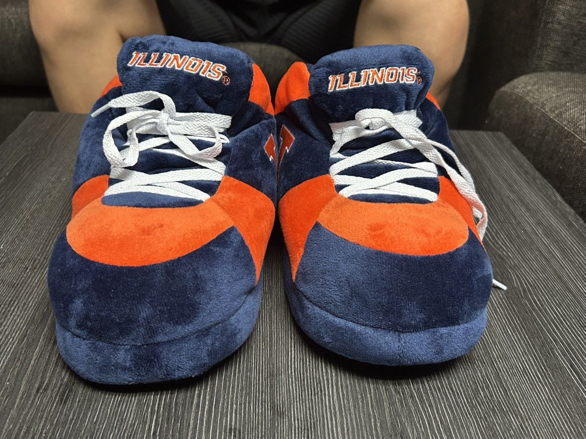 Other Uiuc Comfy feet slippers Size US 6 / IT 36 - 2 Thumbnail