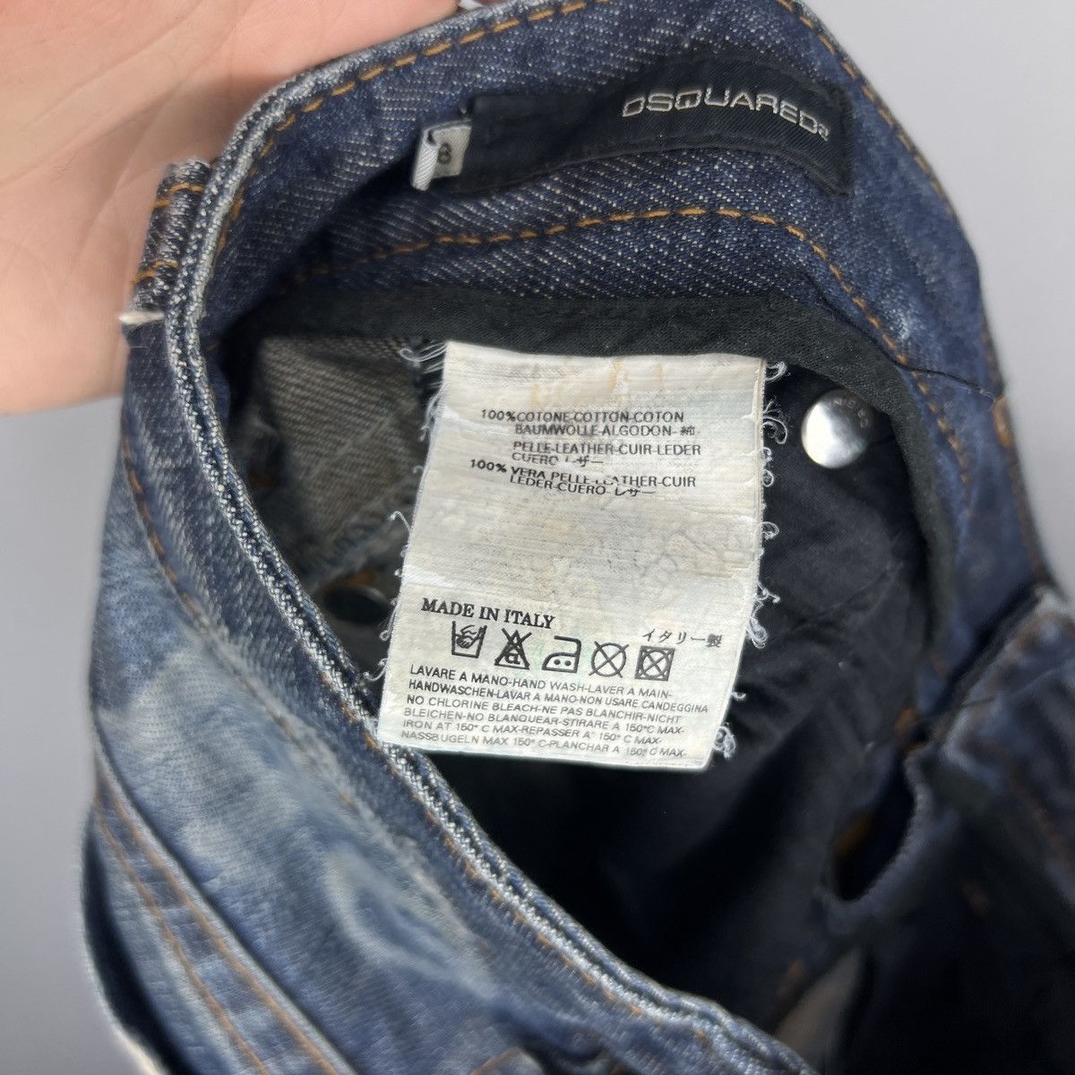 Dsquared2 × Japanese Brand × Vintage Vintage Dsquared2 Distress Denim Jeans Jesus Hope Y2K Size 27" / US 4 / IT 40 - 11 Thumbnail