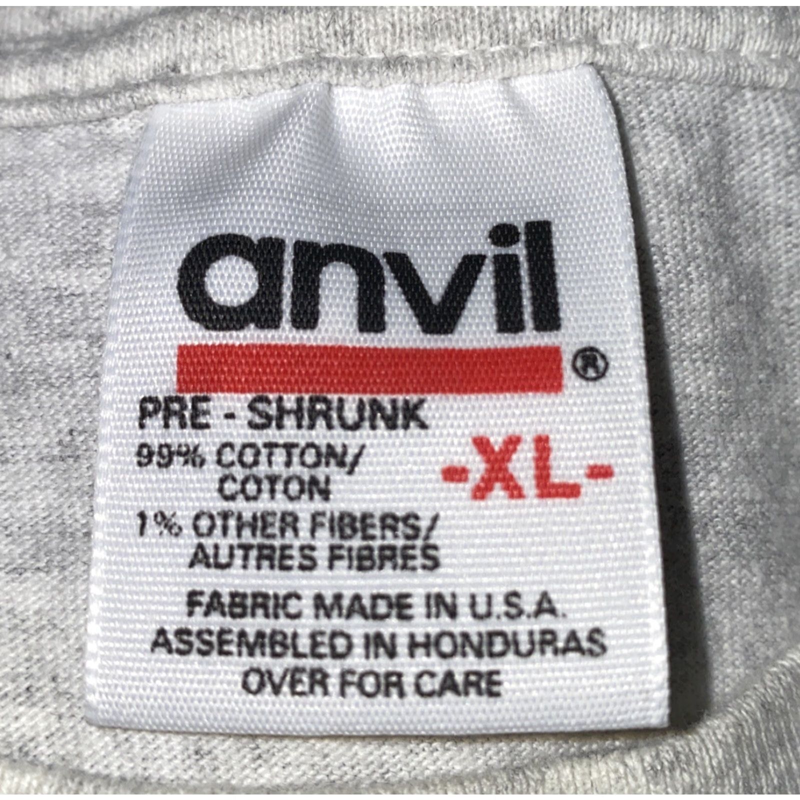 Anvil VINTAGE Anvil Yukon Queen Graphic T-Shirt XL White Size XL Size US XL / EU 56 / 4 - 5 Thumbnail