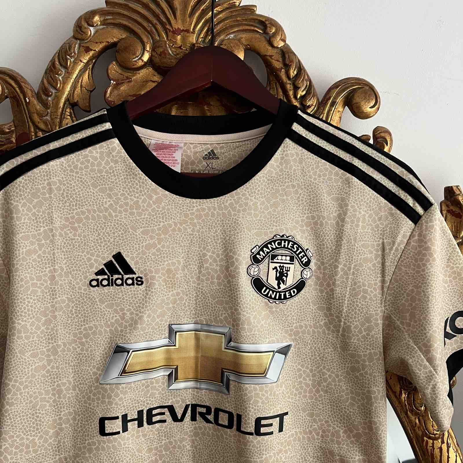 Adidas Adidas Manchester United 2019 Away Soccer Jersey Sz S Size US S / EU 44-46 / 1 - 4 Thumbnail