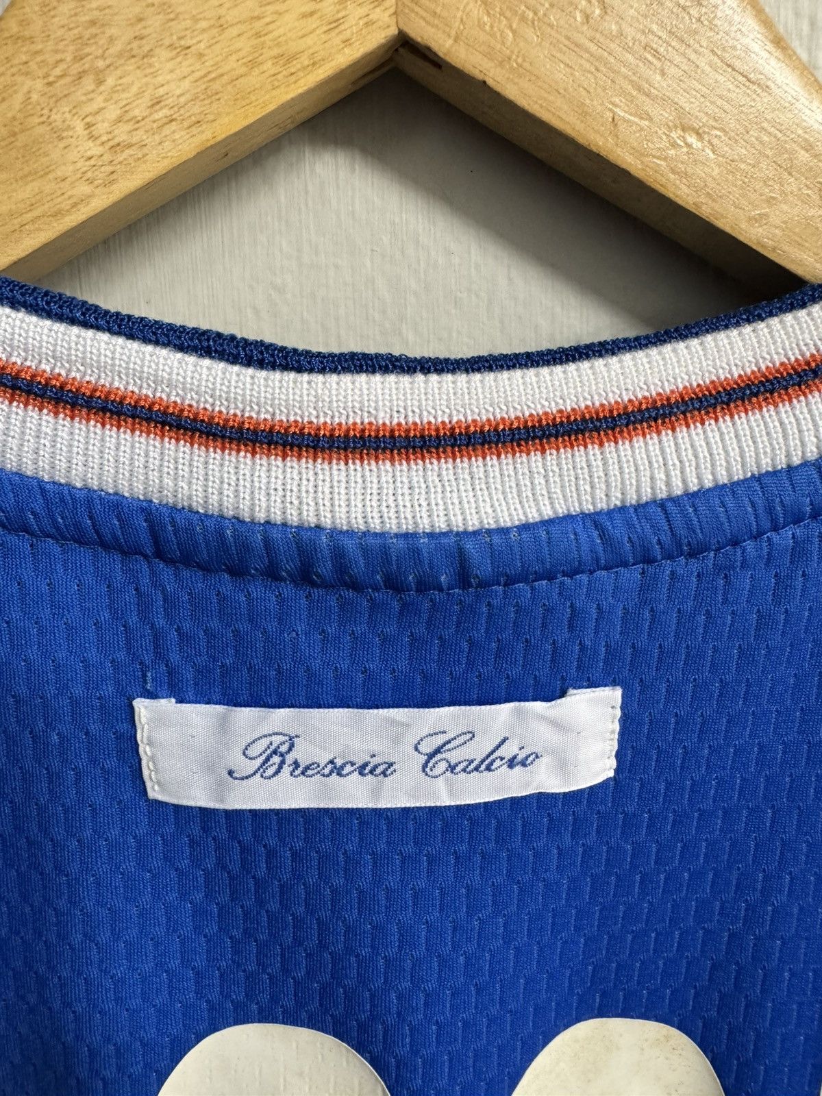 Sports Specialties BRESCIA CALCIO 2001-2002 GARMAN HOME JERSEY SHIRT Size US M / EU 48-50 / 2 - 7 Thumbnail