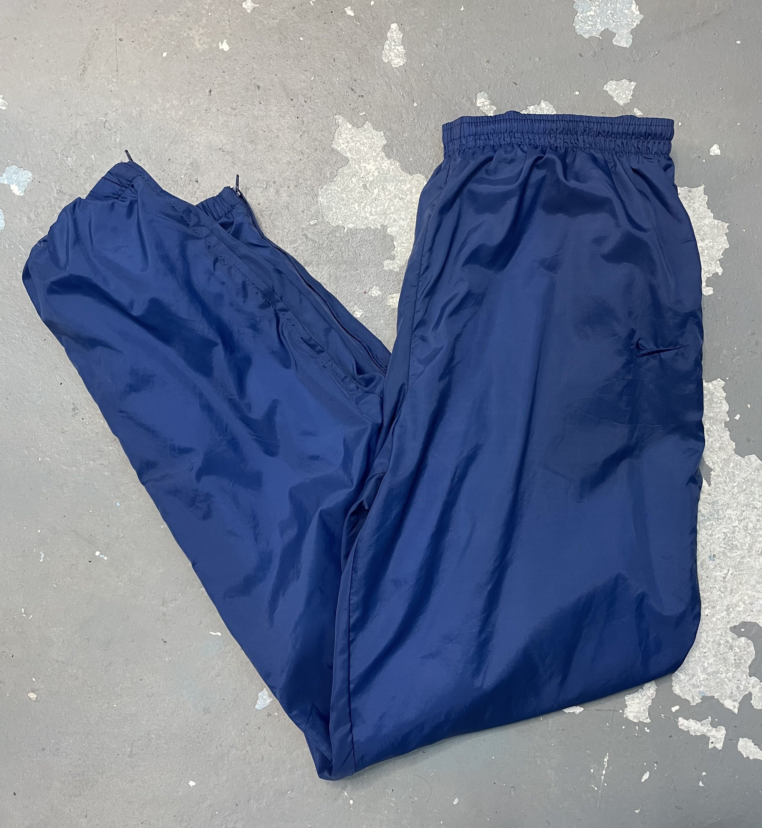 Nike Nike Vintage Nylon Track Pants Navy XL Size US 36 / EU 52 - 2 Thumbnail