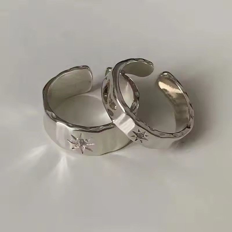 Other 2pcs Y2K Shiny Star Adjustable Ring Size ONE SIZE - 1 Thumbnail