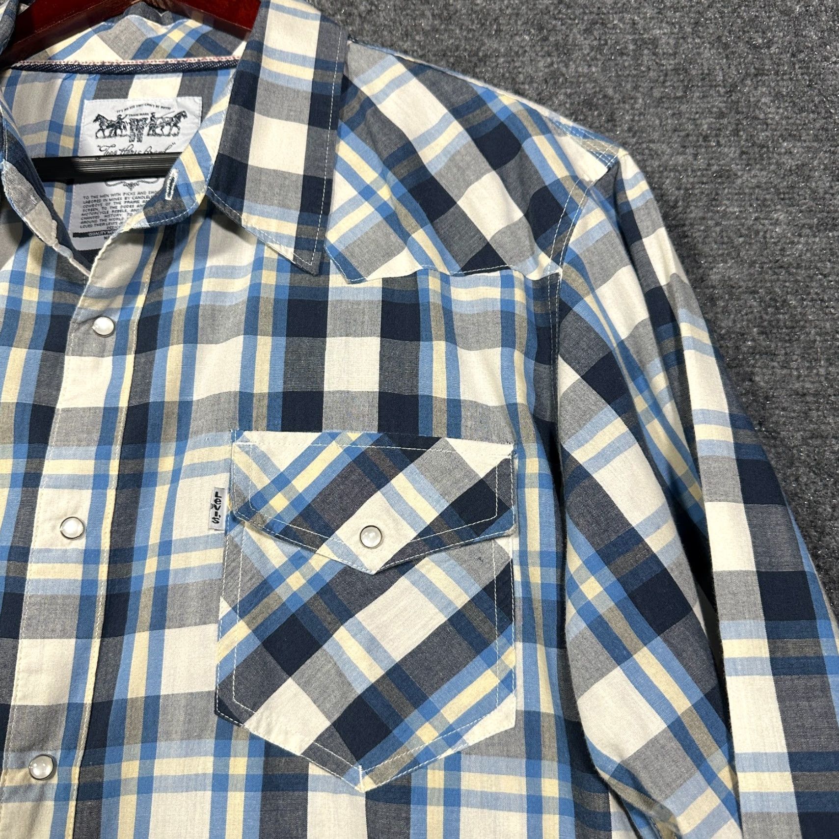 Levi's Levis Shirt Mens XL Western Pearl Snap Pockets Blue Plaid Cotton Snap Cuffs Size US XL / EU 56 / 4 - 6 Thumbnail