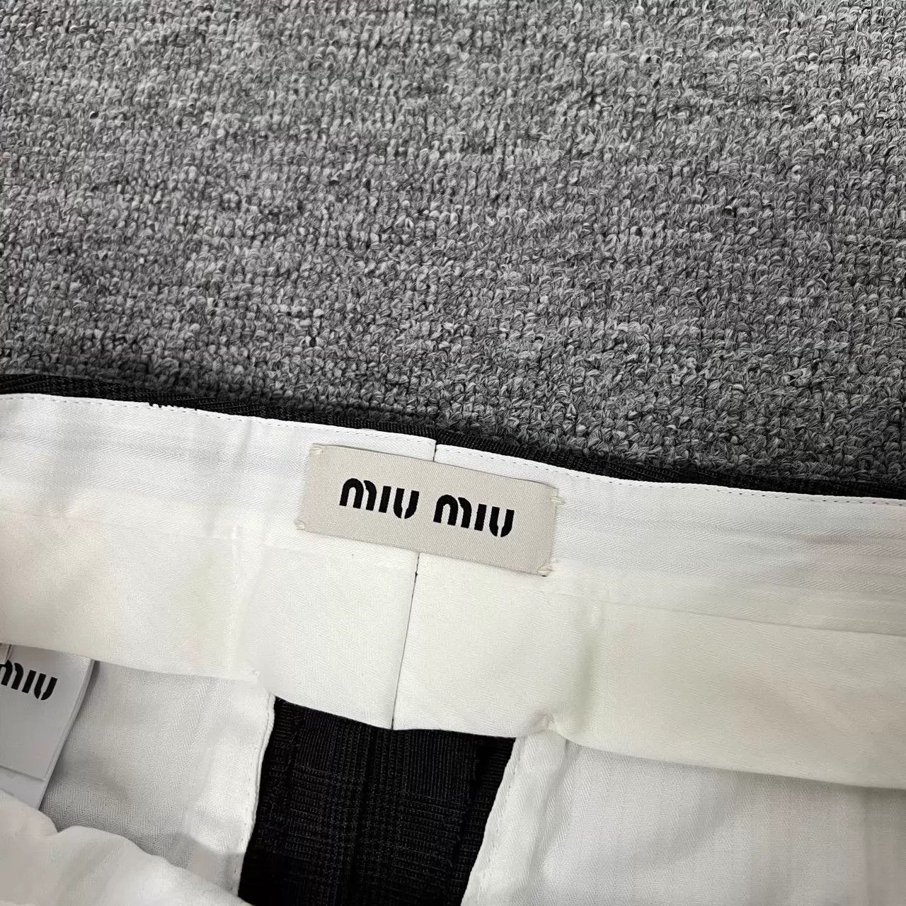 Miu Miu MIU MIU Dark Grey Check Tailored Trousers 38 Women's Size 26" / US 2 / IT 38 - 6 Thumbnail