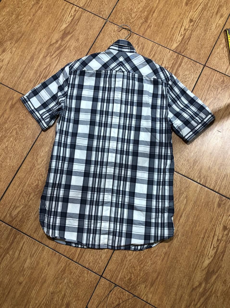 Fred Perry FRED PERRY Short Sleeve Shirt Size US S / EU 44-46 / 1 - 13 Thumbnail