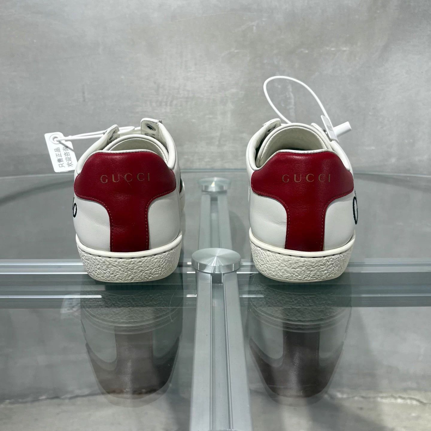 Gucci GUCCI ACE Embroidered Red/Green Web Sneakers 37.5 Size US 7.5 / IT 37.5 - 6 Thumbnail