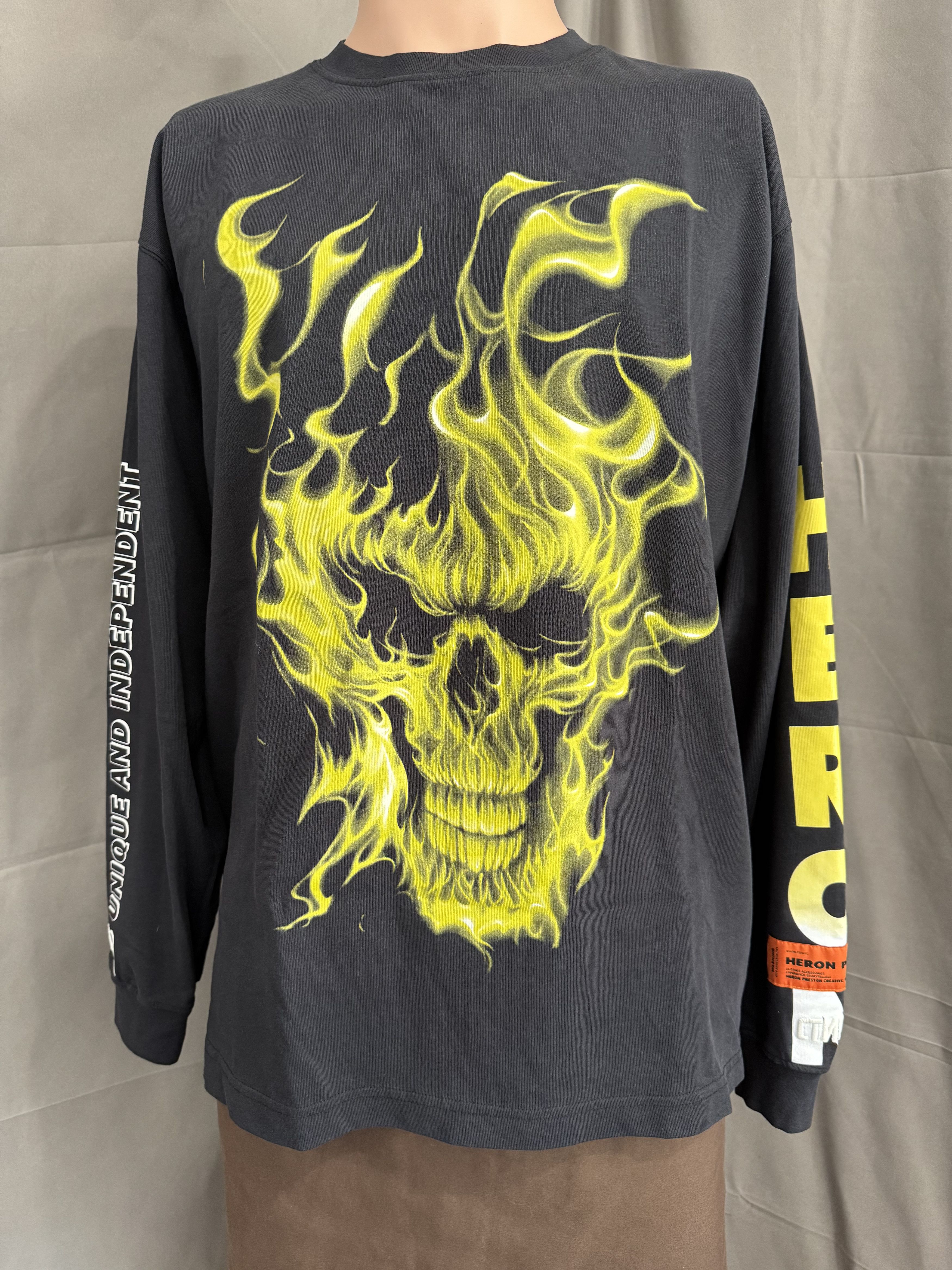 Heron Preston Heron Preston Fire Skull Long Sleeve Shirt Size X Small Size US XS / EU 42 / 0 - 1 Thumbnail