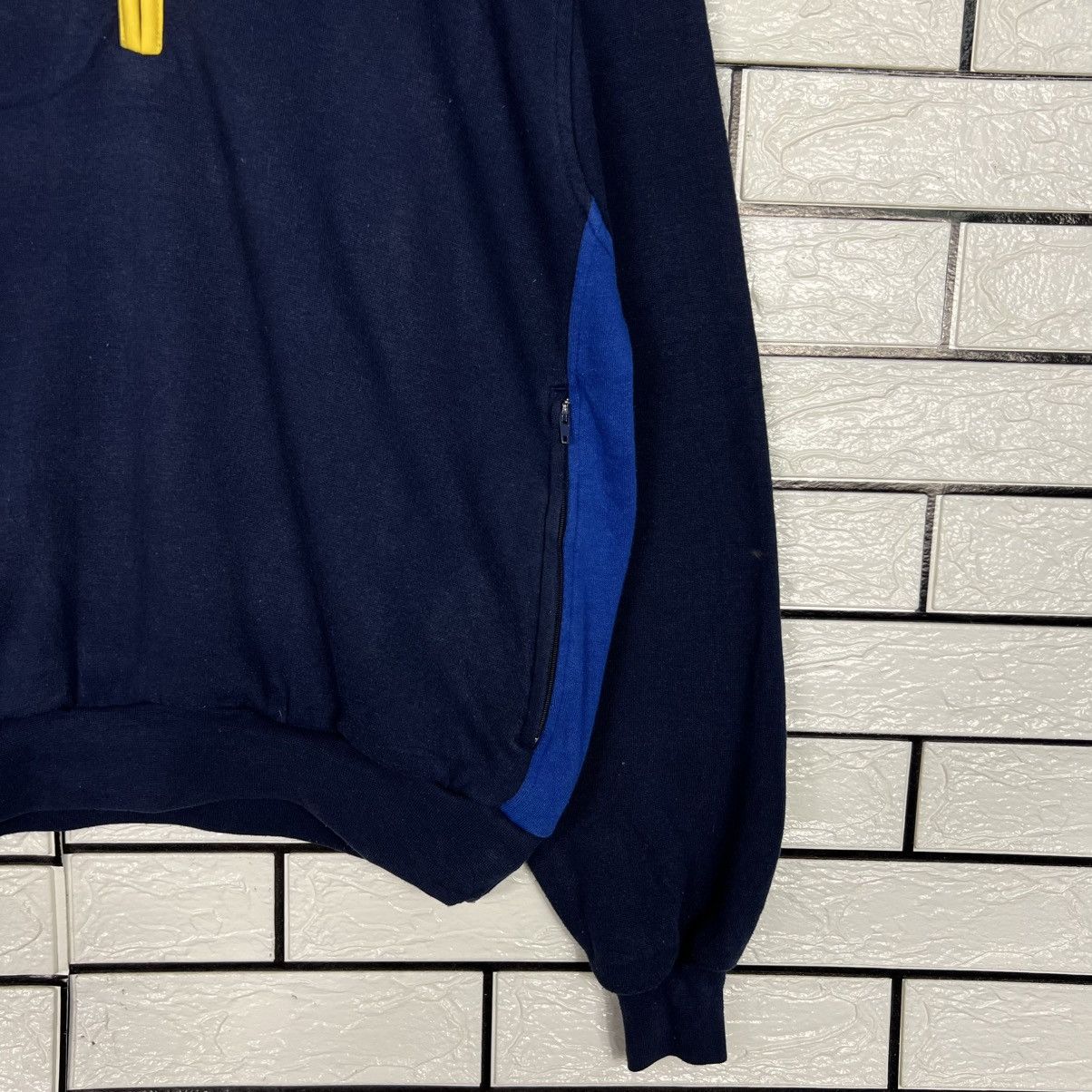 Umbro UMBRO SvFF Sweden Football Club HalfZip Sweatshirt 4076-C185 Size US S / EU 44-46 / 1 - 6 Thumbnail