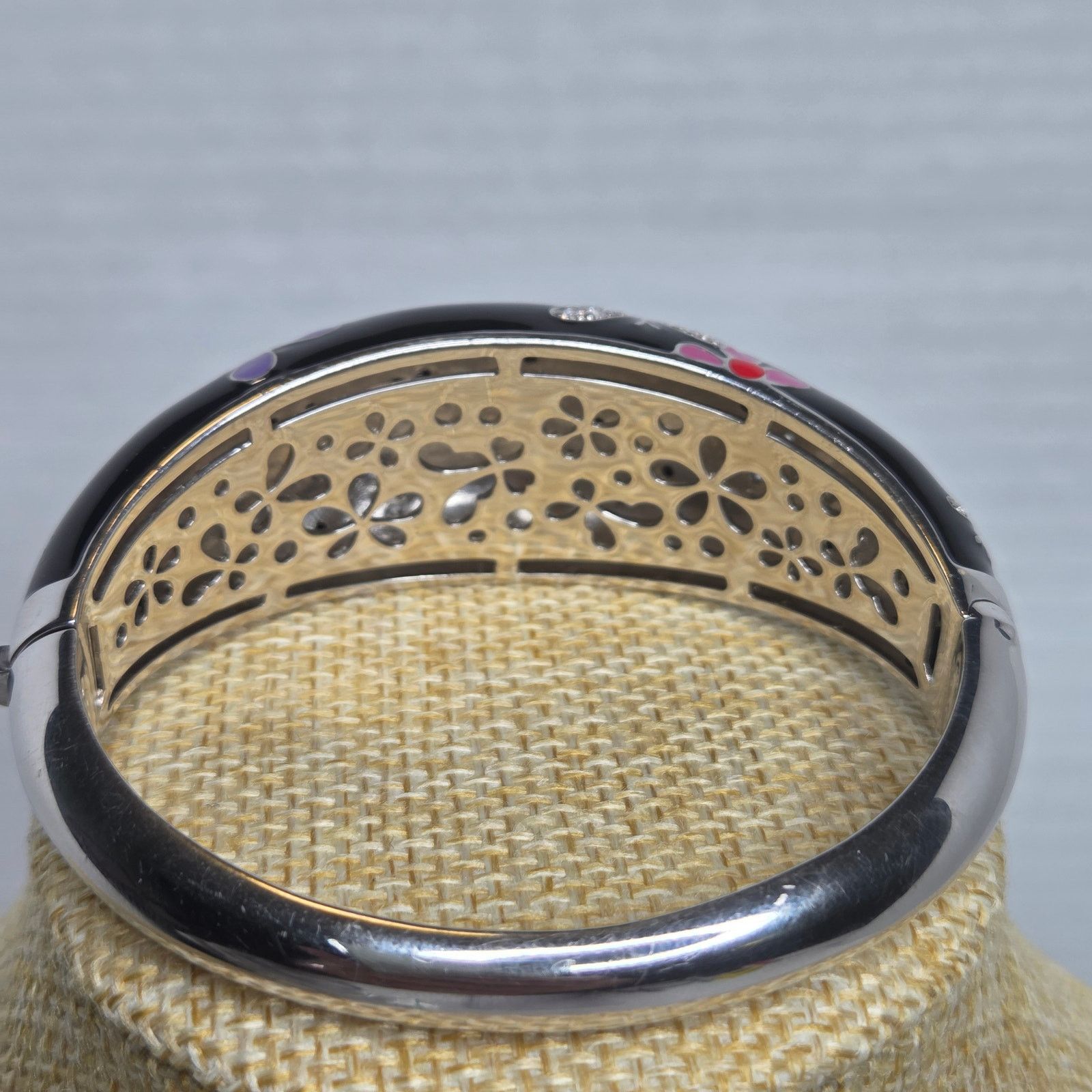 Other Belle Etoile Hand Painted Art Deco Flutter Bangle Bracelet Size ONE SIZE - 7 Thumbnail