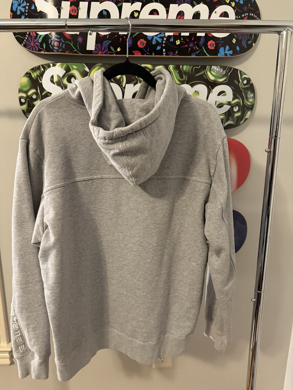 Supreme FW18 Supreme Text Stripe Hoodie Size US M / EU 48-50 / 2 - 4 Thumbnail