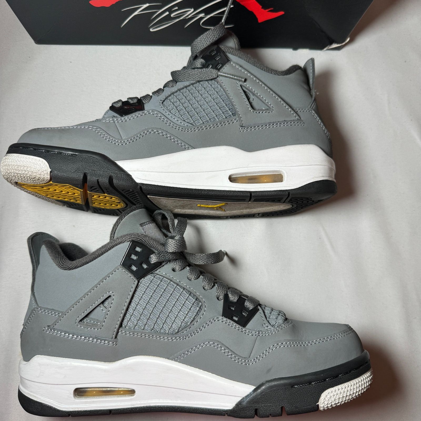 Jordan Brand × Nike Size 5 Nike Air Jordan 4 Retro GS Cool Grey 2019 Men's Shoes Size US 5 / EU 37 - 3 Thumbnail