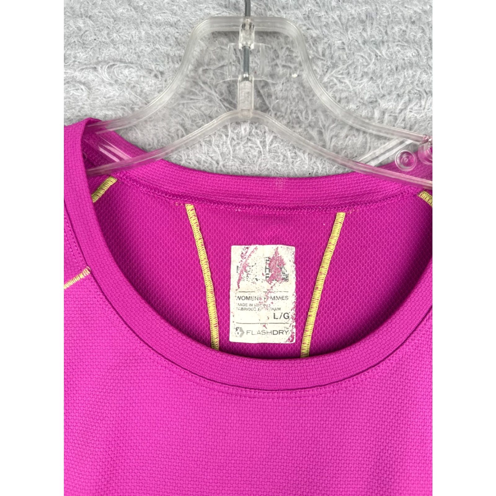 The North Face The North Face Shirt Women Large Pink Flash Dry 100% Polyester Crew Neck Size XS / US 0-2 / IT 36-38 - 7 Thumbnail