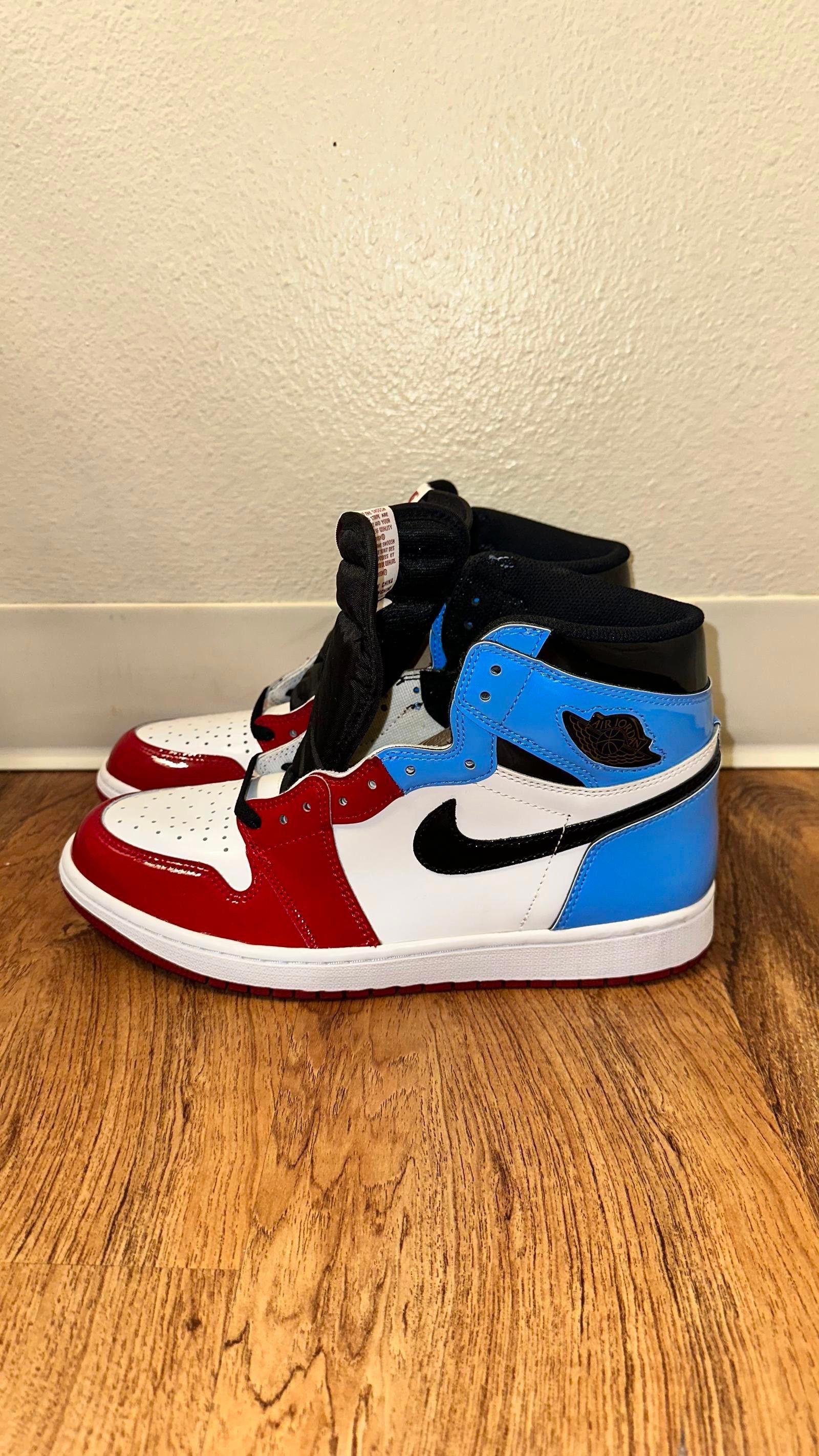 Jordan Brand Jordan 1 Retro High Fearless UNC Chicago Size US 10.5 / EU 43-44 - 3 Thumbnail