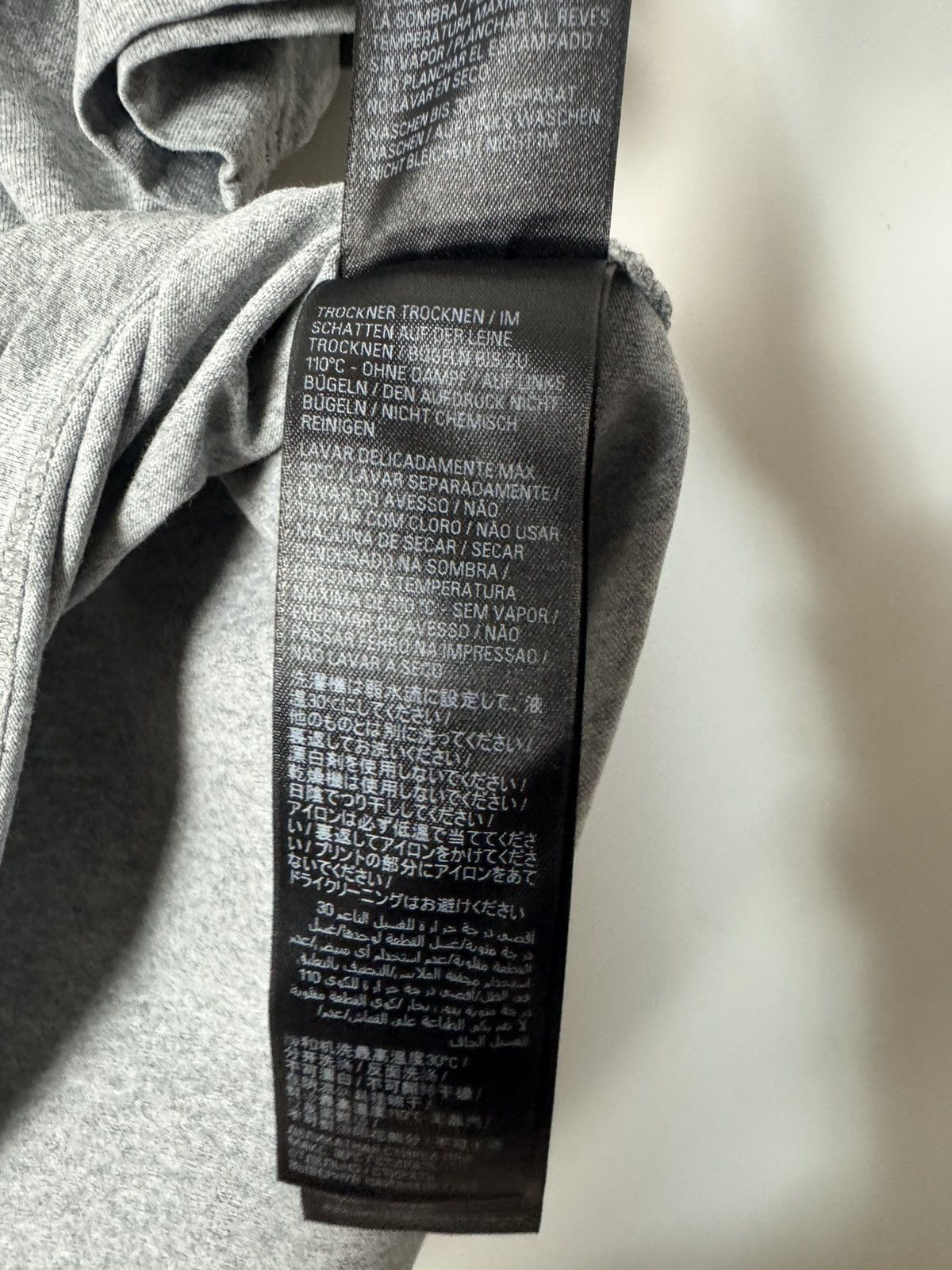 Balenciaga BNWT Balenciaga “I Love Paris” Oversized Tee Luxury Designer Size US M / EU 48-50 / 2 - 19 Thumbnail