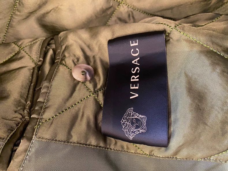Versace Versace Medusa embroidered coat Size US L / EU 52-54 / 3 - 5 Thumbnail