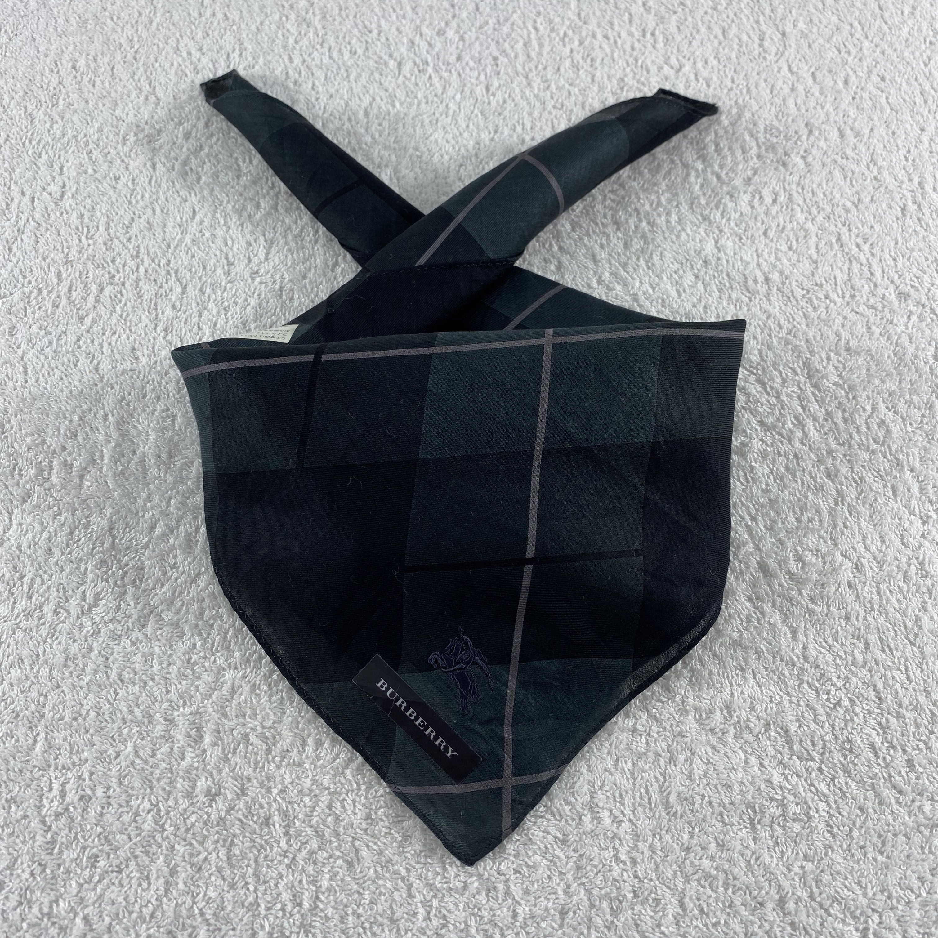 Burberry × Vintage Burberry Handkerchief / Neckerchief / Bandana Size ONE SIZE - 1 Thumbnail