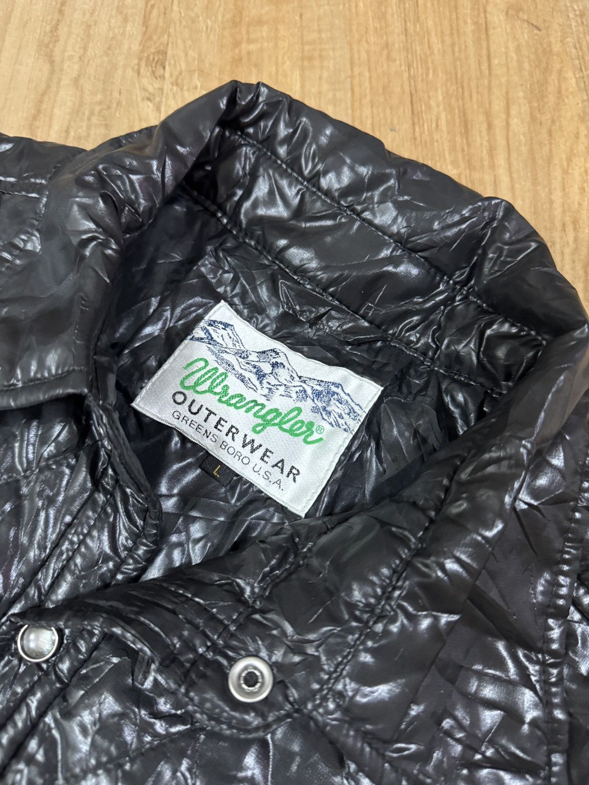 Vintage VINTAGE WRANGLER OUTERWEAR DOWN JACKET Size US L / EU 52-54 / 3 - 3 Thumbnail