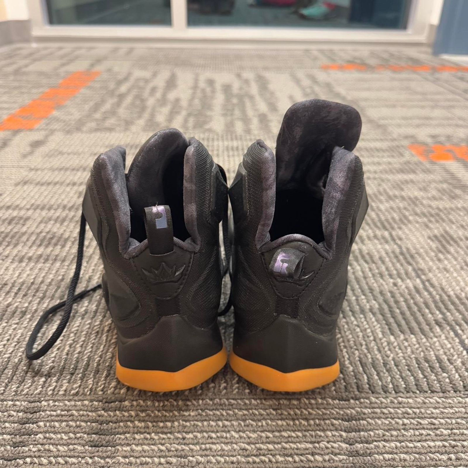 Nike Nike lebron 13 black Size US 9 / EU 42 - 2 Thumbnail