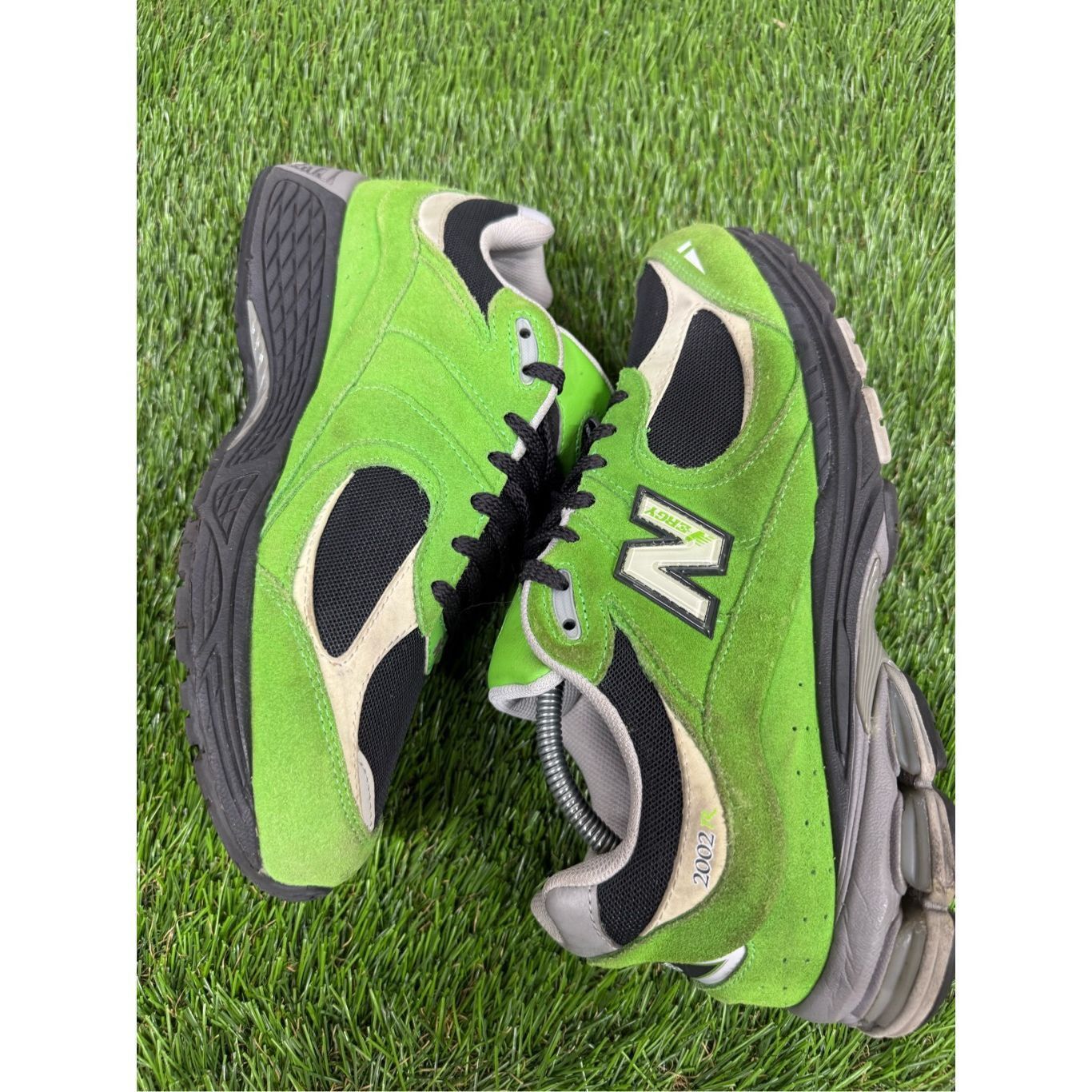 New Balance Size 10.5 - New Balance 2002R Good Vibes Pack - Green Apple Size US 10.5 / EU 43-44 - 6 Thumbnail