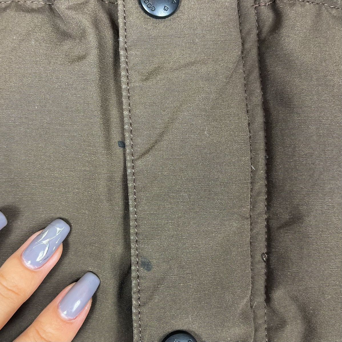 Canada Goose Vintage 00s Canada Goose Brown Down Puffer Vest Jacket Size US S / EU 44-46 / 1 - 9 Thumbnail