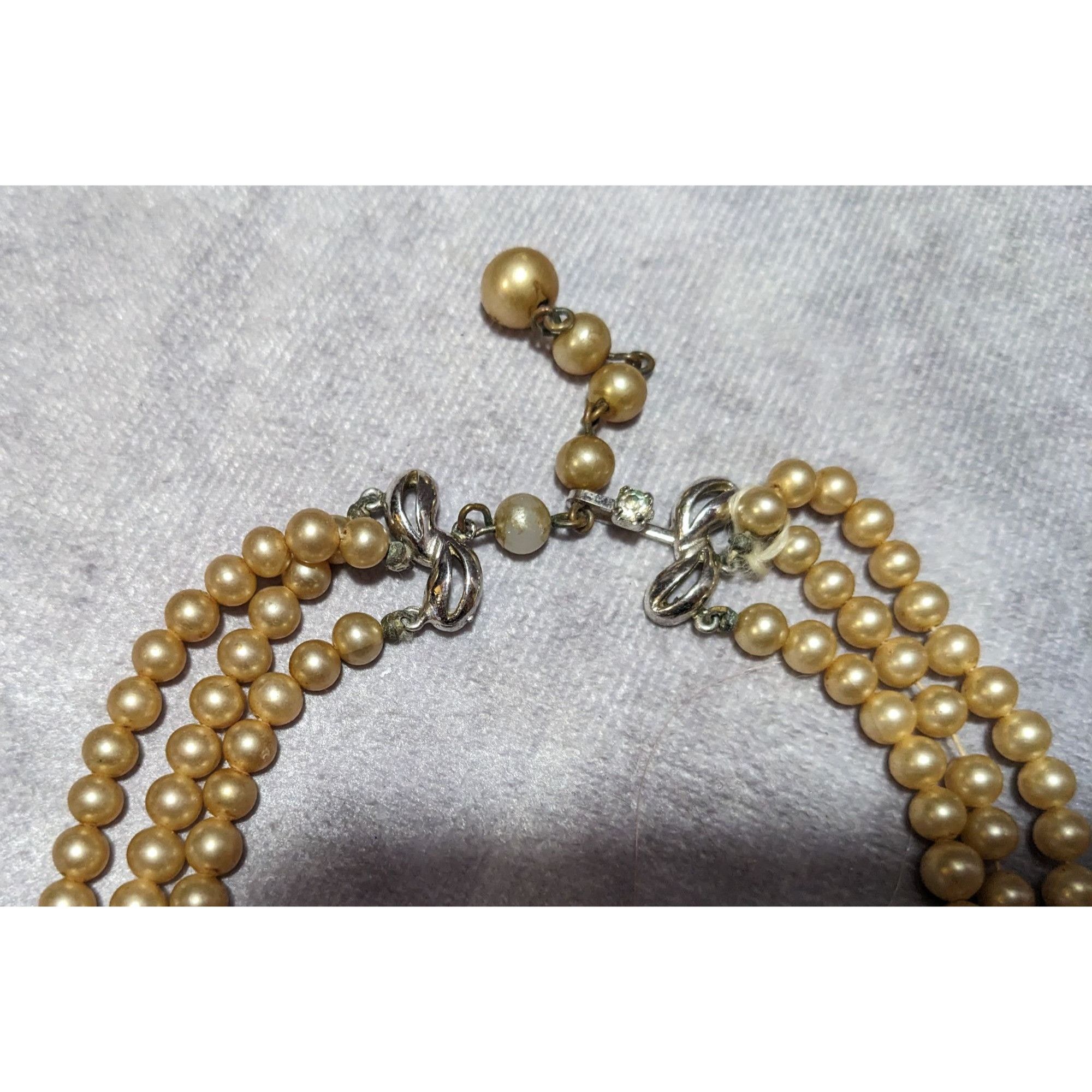 Other Vintage Marvella Triple Layer Gold Tone Faux Pearl Necklace Size ONE SIZE - 10 Thumbnail
