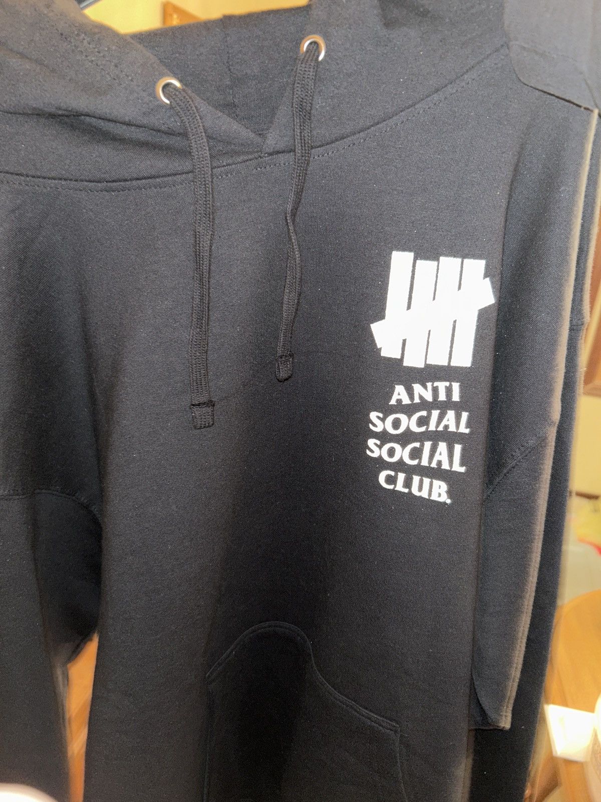 ASSC x Undefeated Lock 3M Hoodie Black