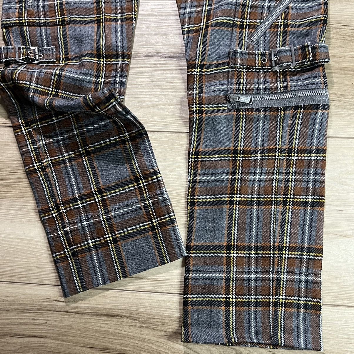 Japanese Brand × Undercover Wool Cargo Bondage Zipper Pants Size US 30 / EU 46 - 5 Thumbnail