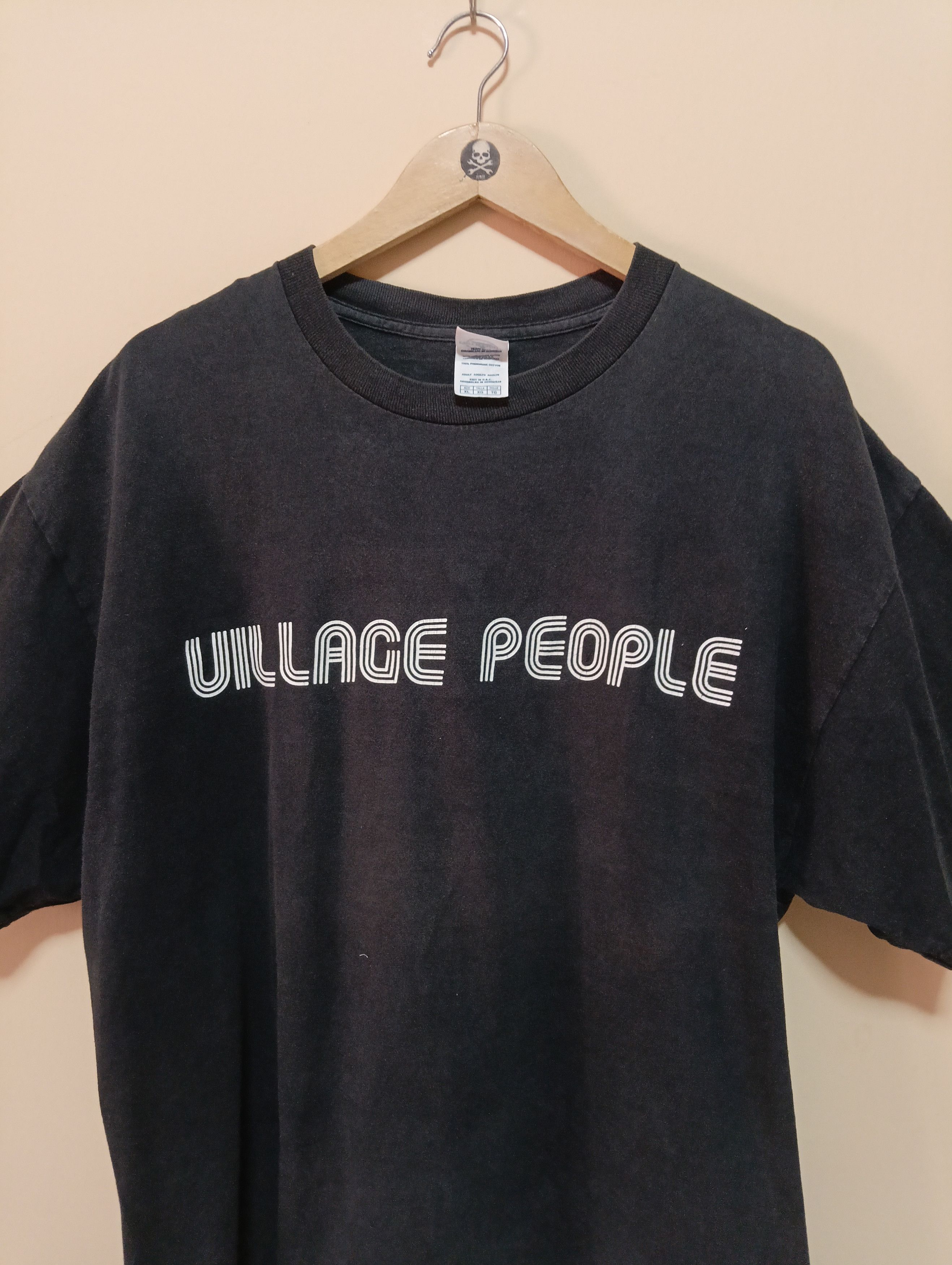 Band Tees Vintage Village People group/band tees Size US XL / EU 56 / 4 - 5 Thumbnail