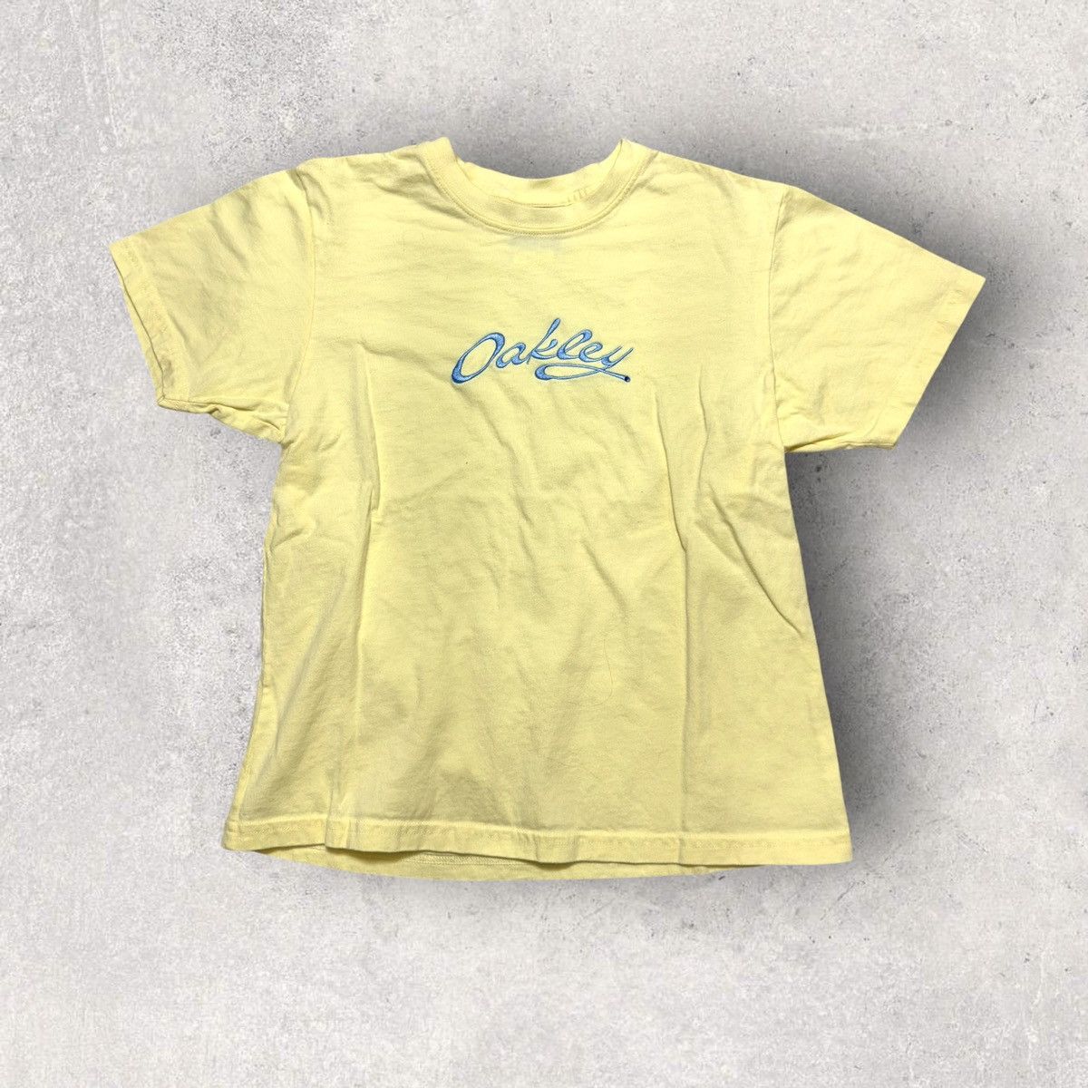 Oakley × Vintage Vintage Oakley tee Size L / US 10 / IT 46 - 1 Thumbnail