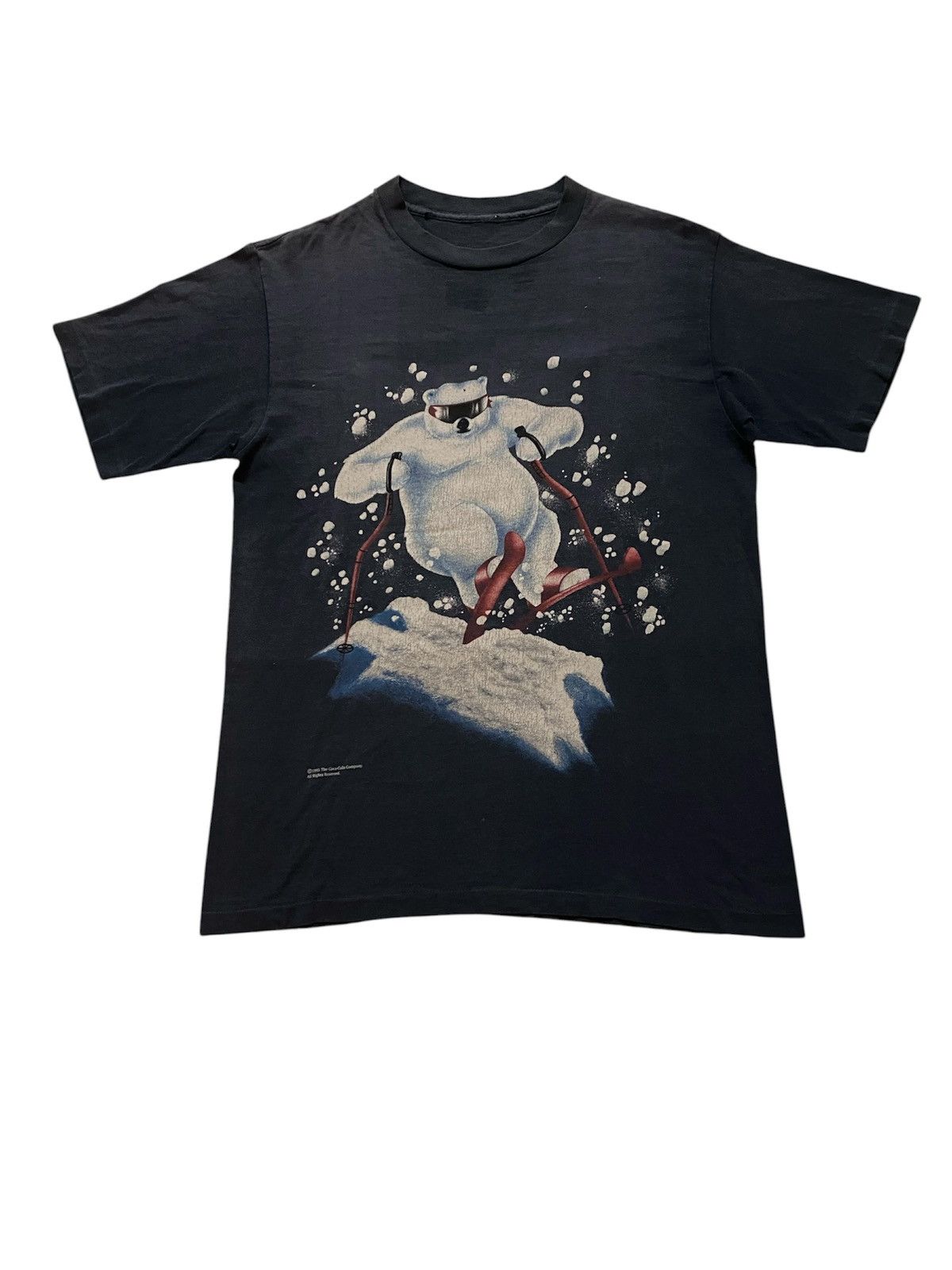 Coca Cola Vintage 1995 Coca Cola Polar Bear Skiing T Shirt Size US M / EU 48-50 / 2 - 1 Thumbnail