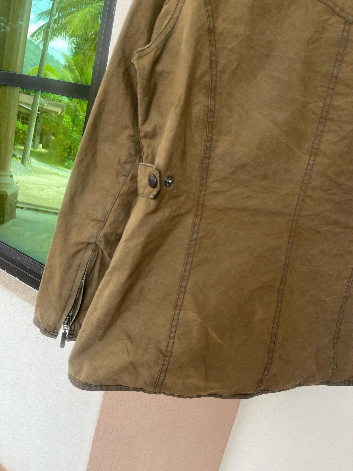 Barbour × Vintage Vintage Barbour Utility Waxed Jacket Size L / US 10 / IT 46 - 13 Thumbnail