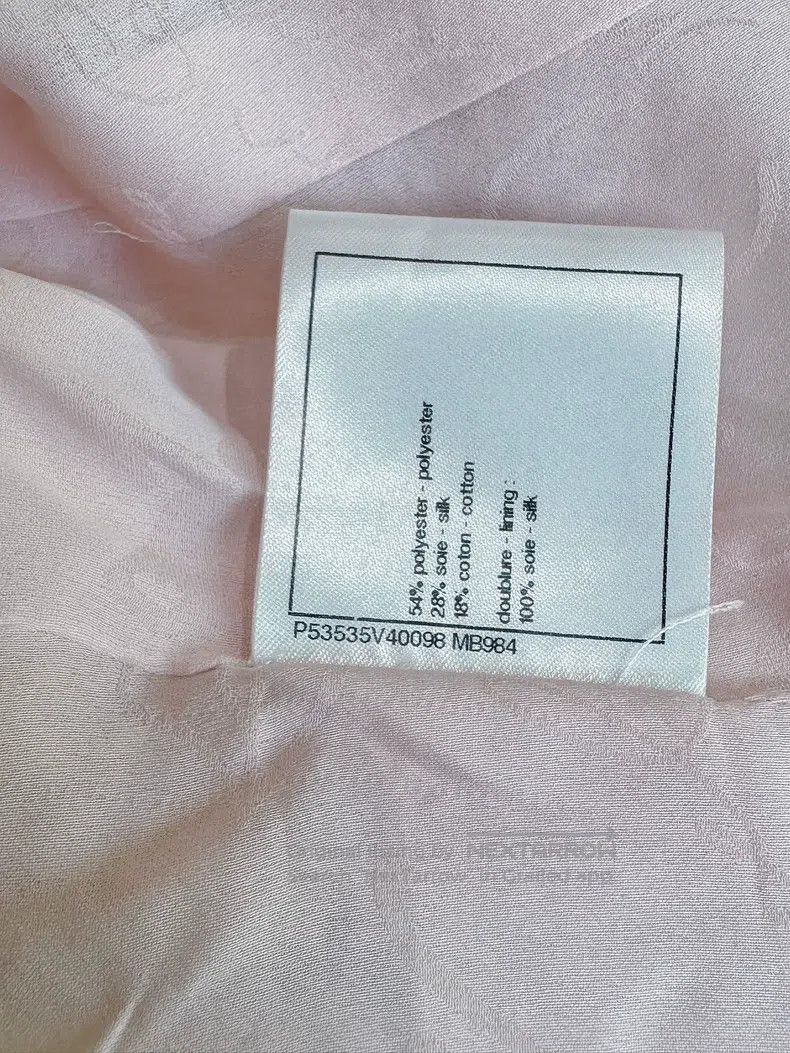 Chanel Chanel Airport show pink knitted suit jacket Size XS / US 0-2 / IT 36-38 - 9 Thumbnail