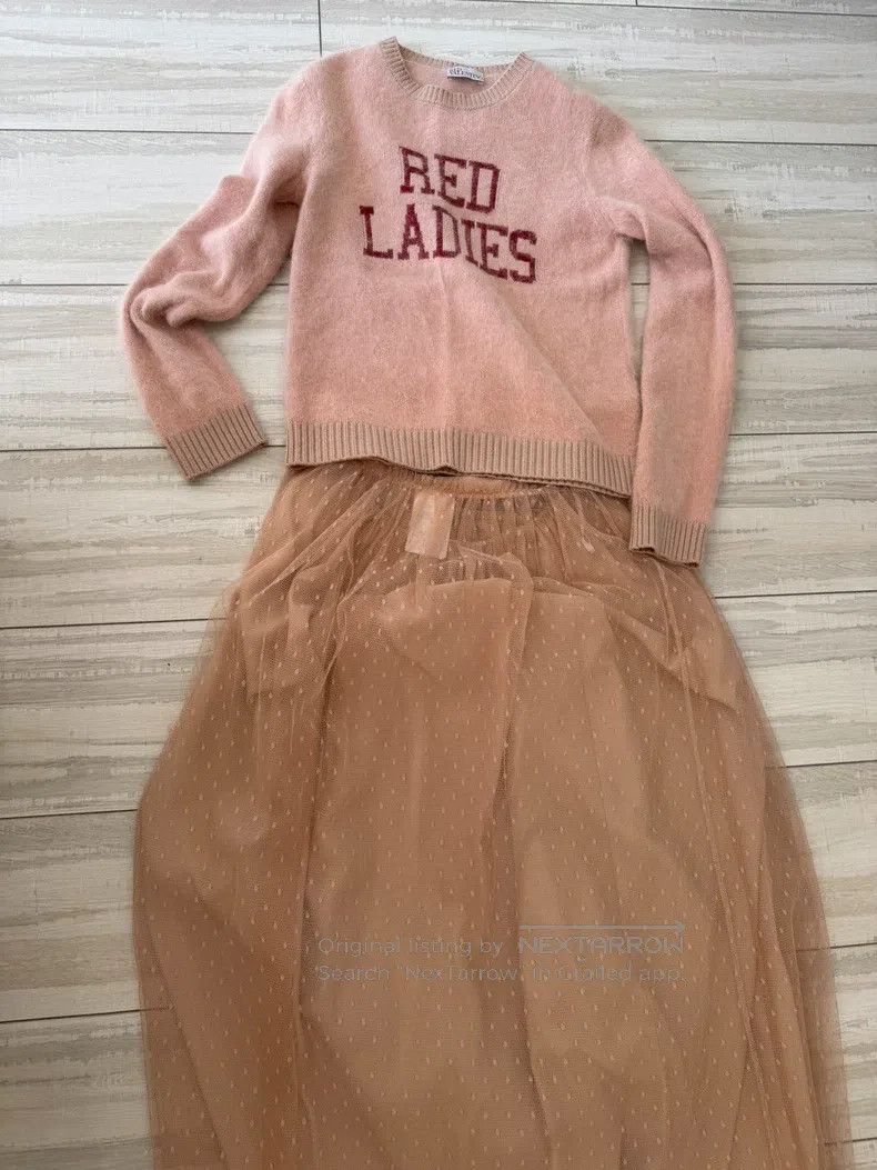 Other Valentino Sweater mesh skirt set Size M / US 6-8 / IT 42-44 - 1 Thumbnail