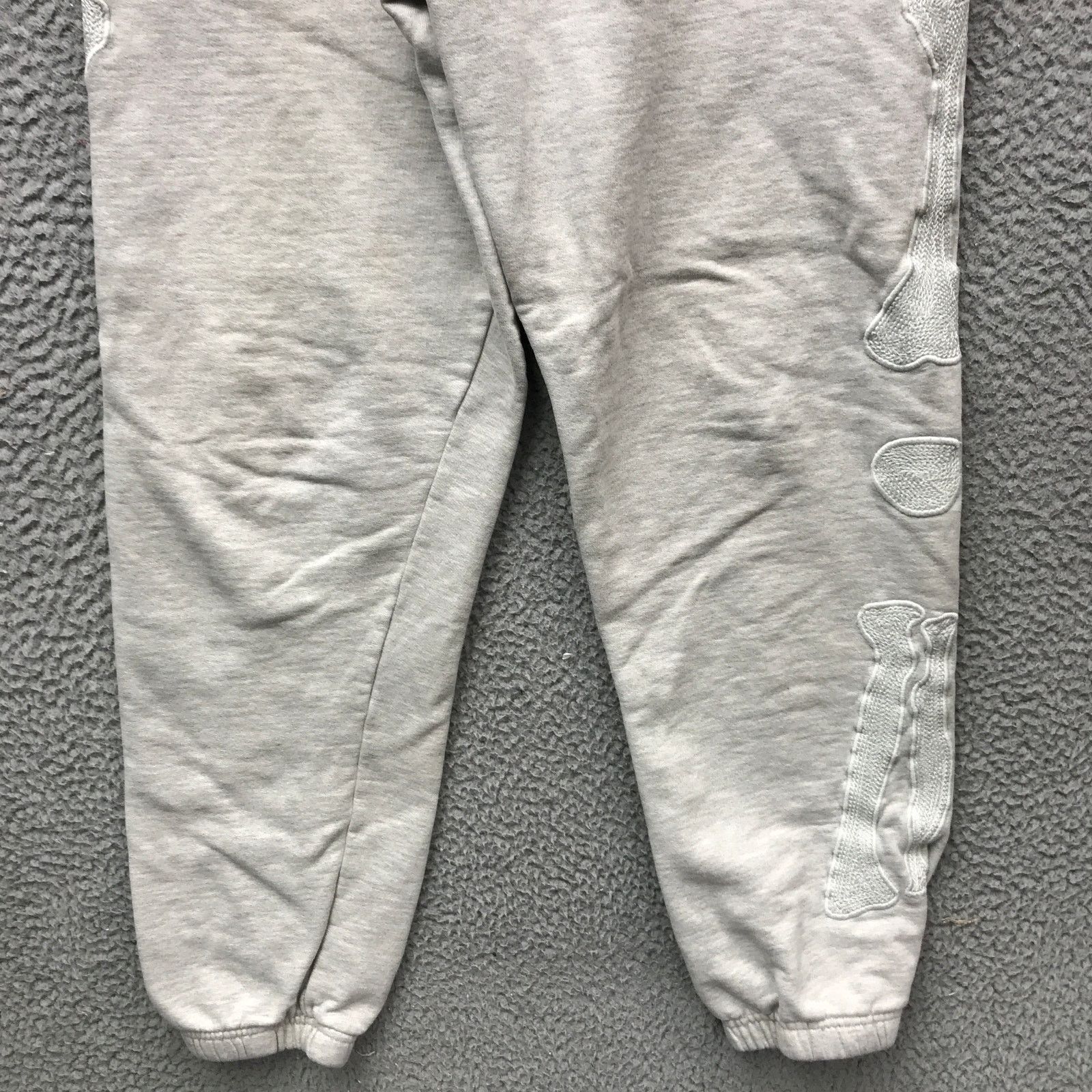 MNML mnml Jogger Sweatpants Mens Medium M Embroidered Gray White Size US 38 / EU 54 - 4 Thumbnail