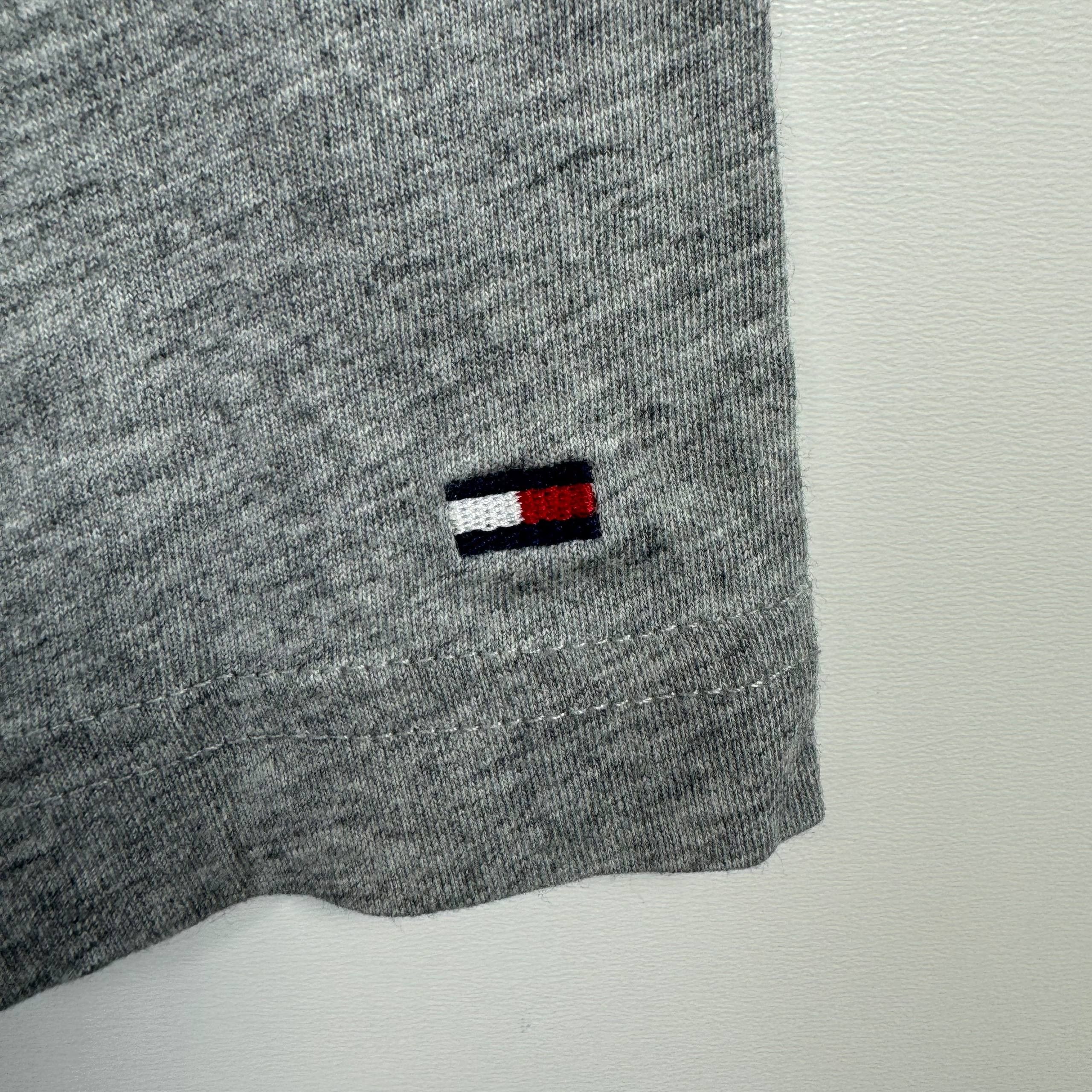 Tommy Hilfiger Tommy Hilfiger Flag Logo Long Sleeve T-Shirt Grey Men Size S Size US S / EU 44-46 / 1 - 3 Thumbnail