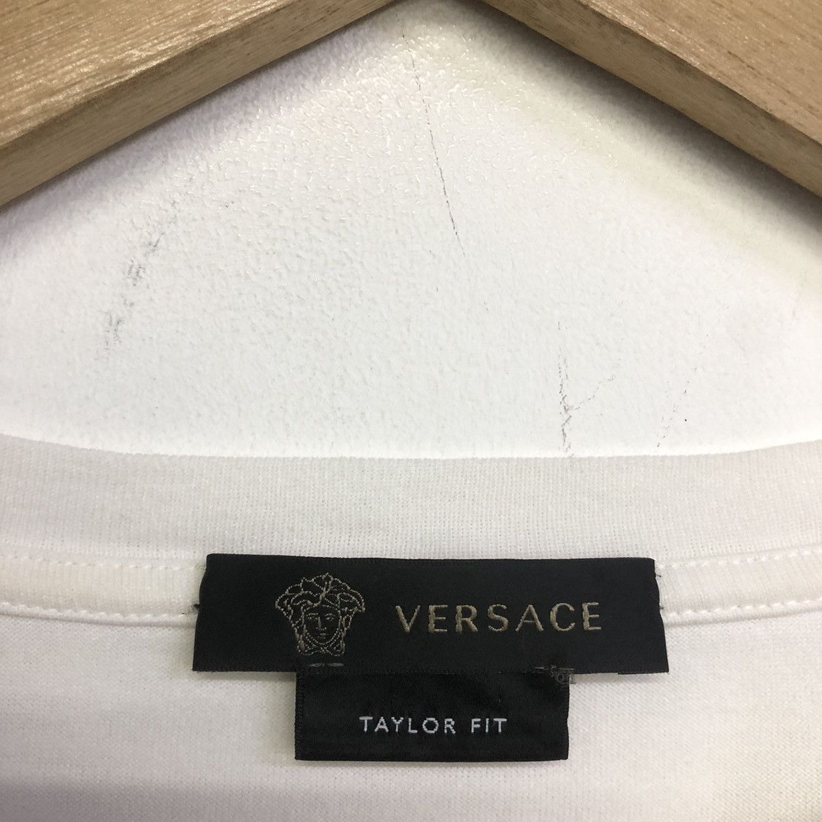 Versace VERSACE HOME SIGNATURE TAYLOR FIT TSHIRT Size US M / EU 48-50 / 2 - 11 Thumbnail
