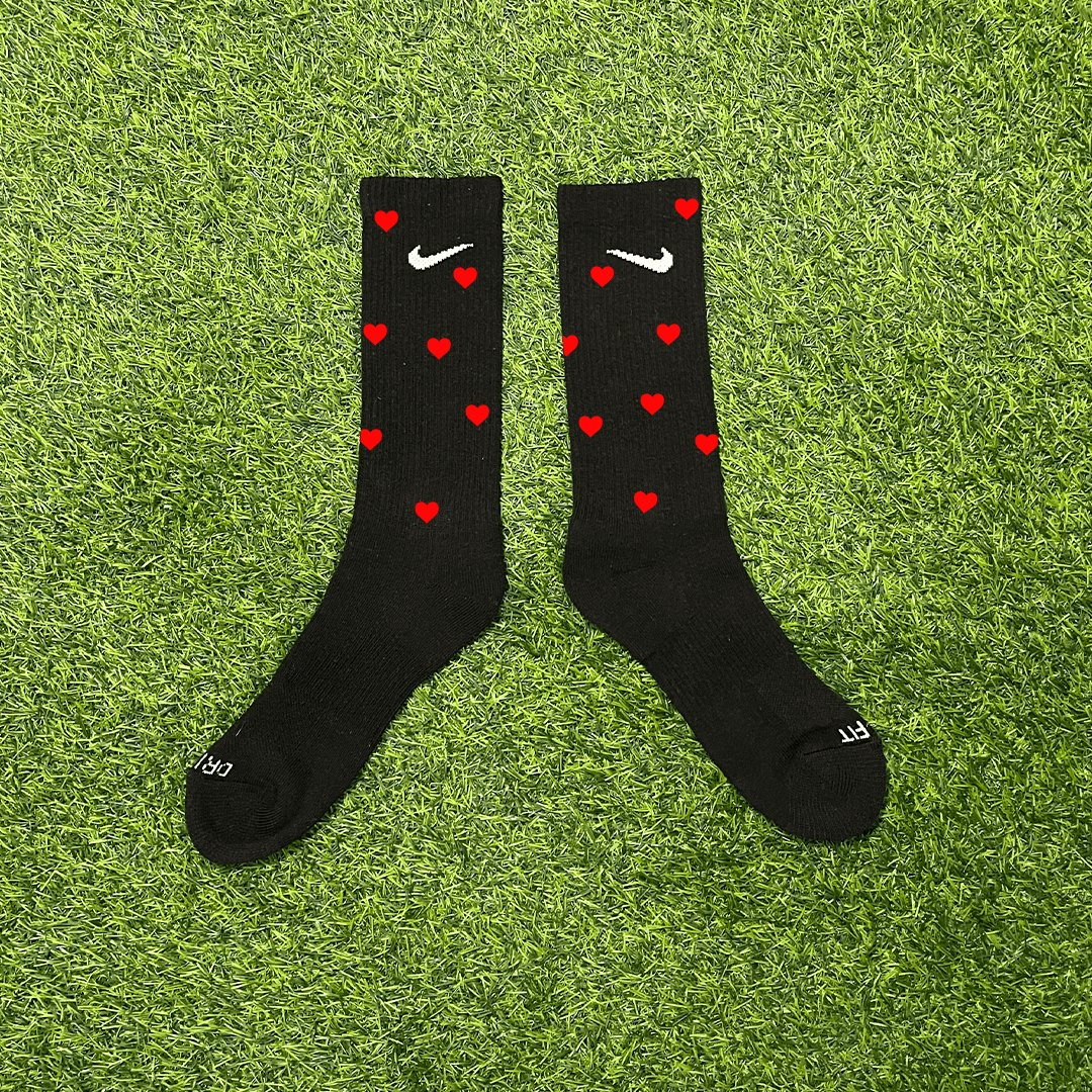 Nike heart socks clearance