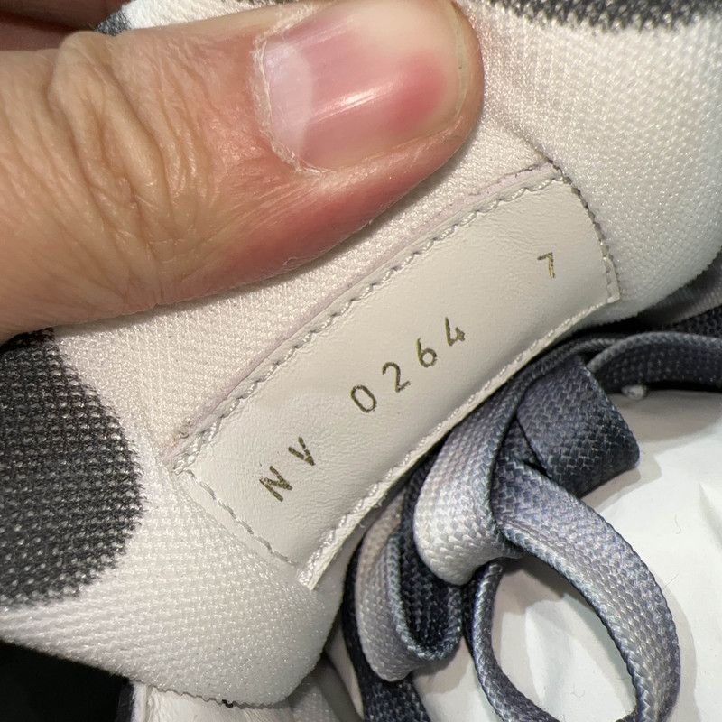 Louis Vuitton Louis Vuitton Trainer Art Collaborative Sneakers -2508 Size US 8 / EU 41 - 4 Thumbnail