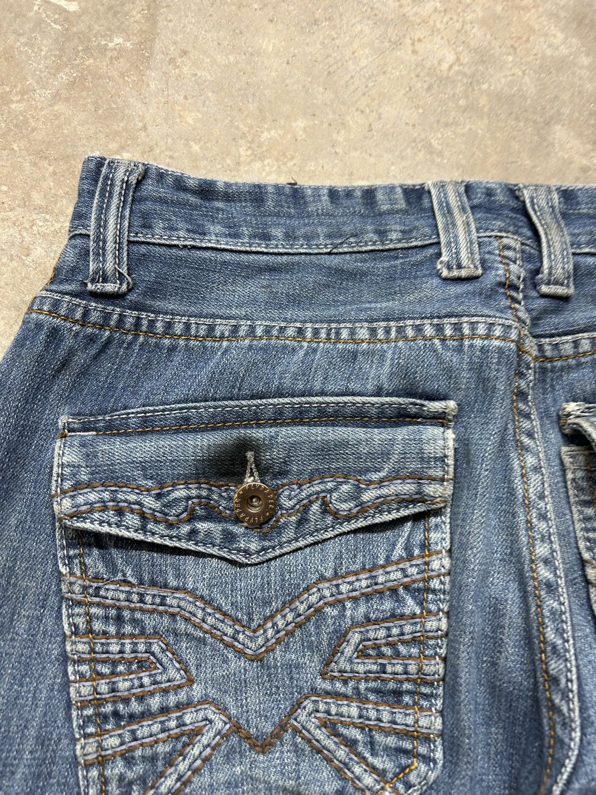 Flypaper Jeans Vintage Y2K Flypaper Painted Embroidered Denim Jeans Size US 31 - 5 Thumbnail