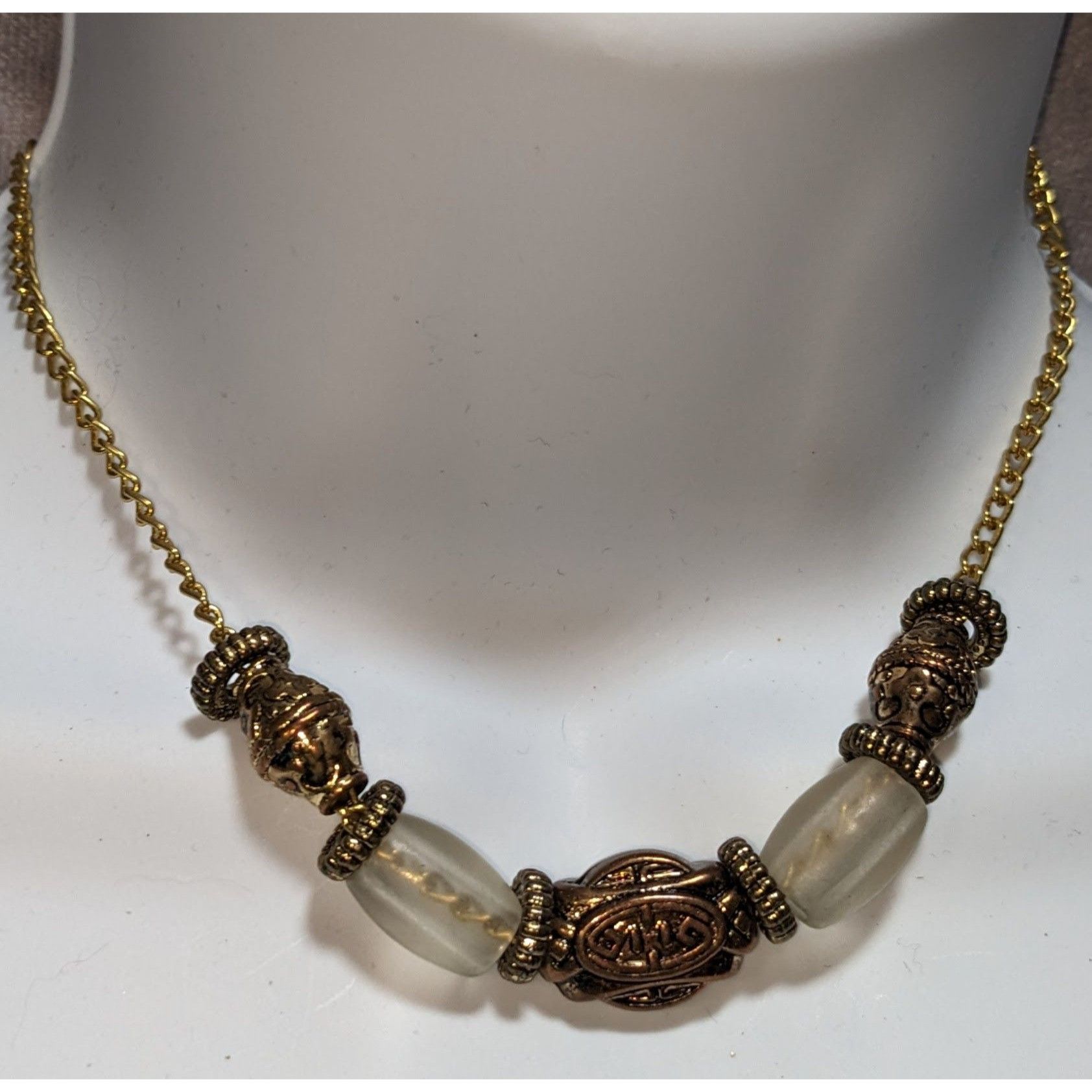 Other Vintage Gold-Tone & Frosted Glass Bead Necklace With Ornate Size ONE SIZE - 3 Thumbnail