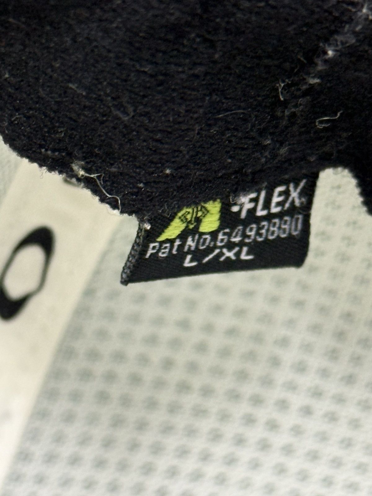 Oakley Vintage Y2k Oakley Spellout Logo Flexfit Hat Size ONE SIZE - 5 Thumbnail
