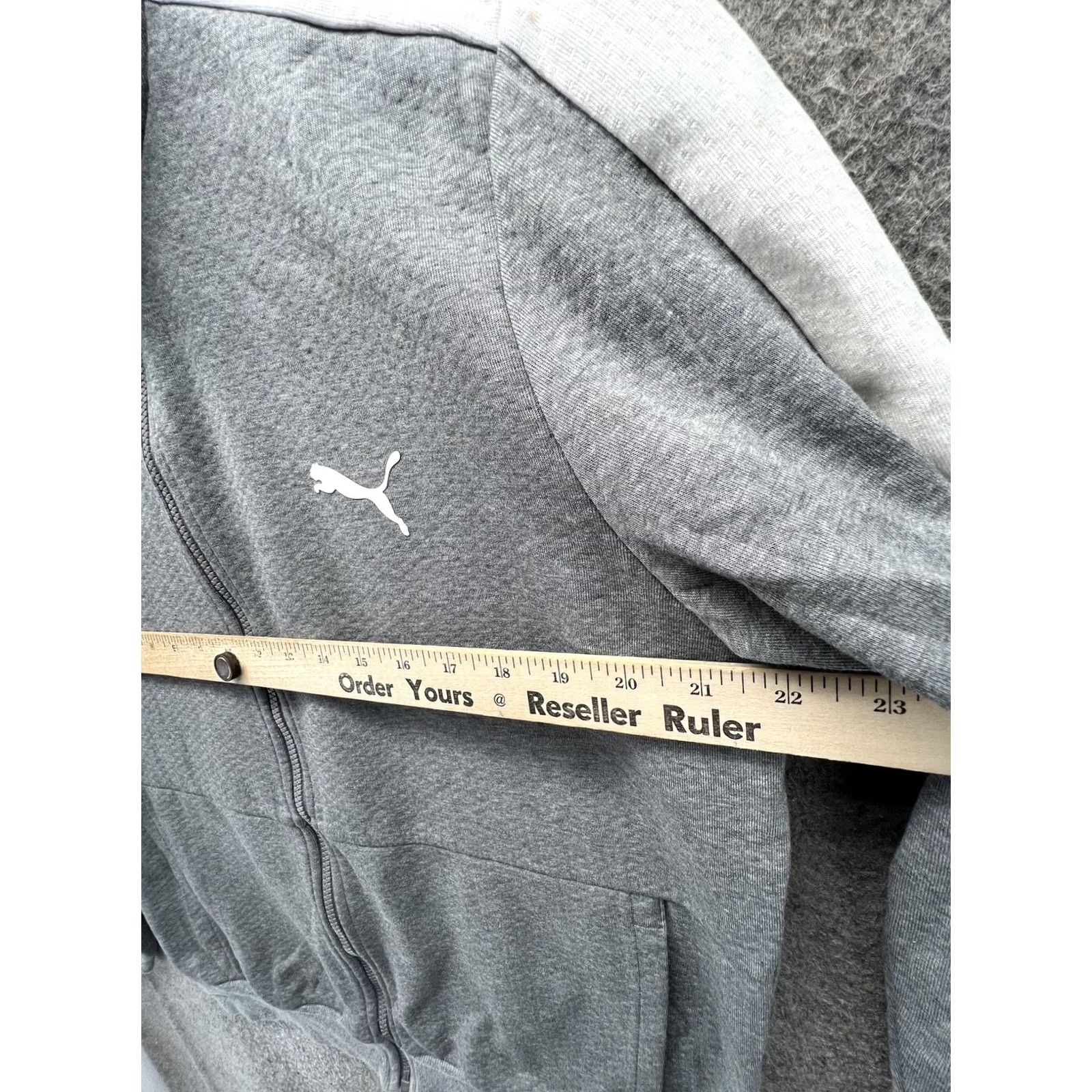 Puma Puma Fleece Jacket Mens M Gray White Full Zip Stand Collar Athletic Track Jacket Mens Regular Fit Short Sleeve: N/A Size US M / EU 48-50 / 2 - 5 Thumbnail