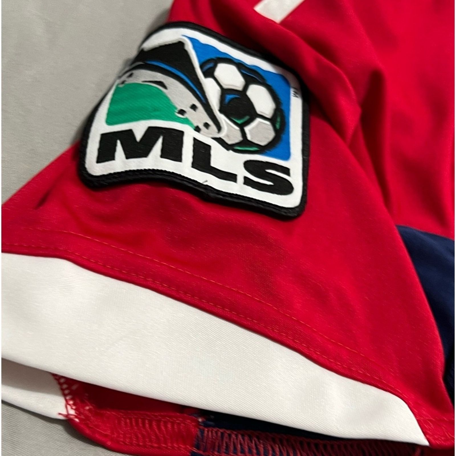 Adidas Chicago Fire Jersey Adidas Soccer Youth Boys MLS Quaker RARE Size US S / EU 44-46 / 1 - 4 Thumbnail