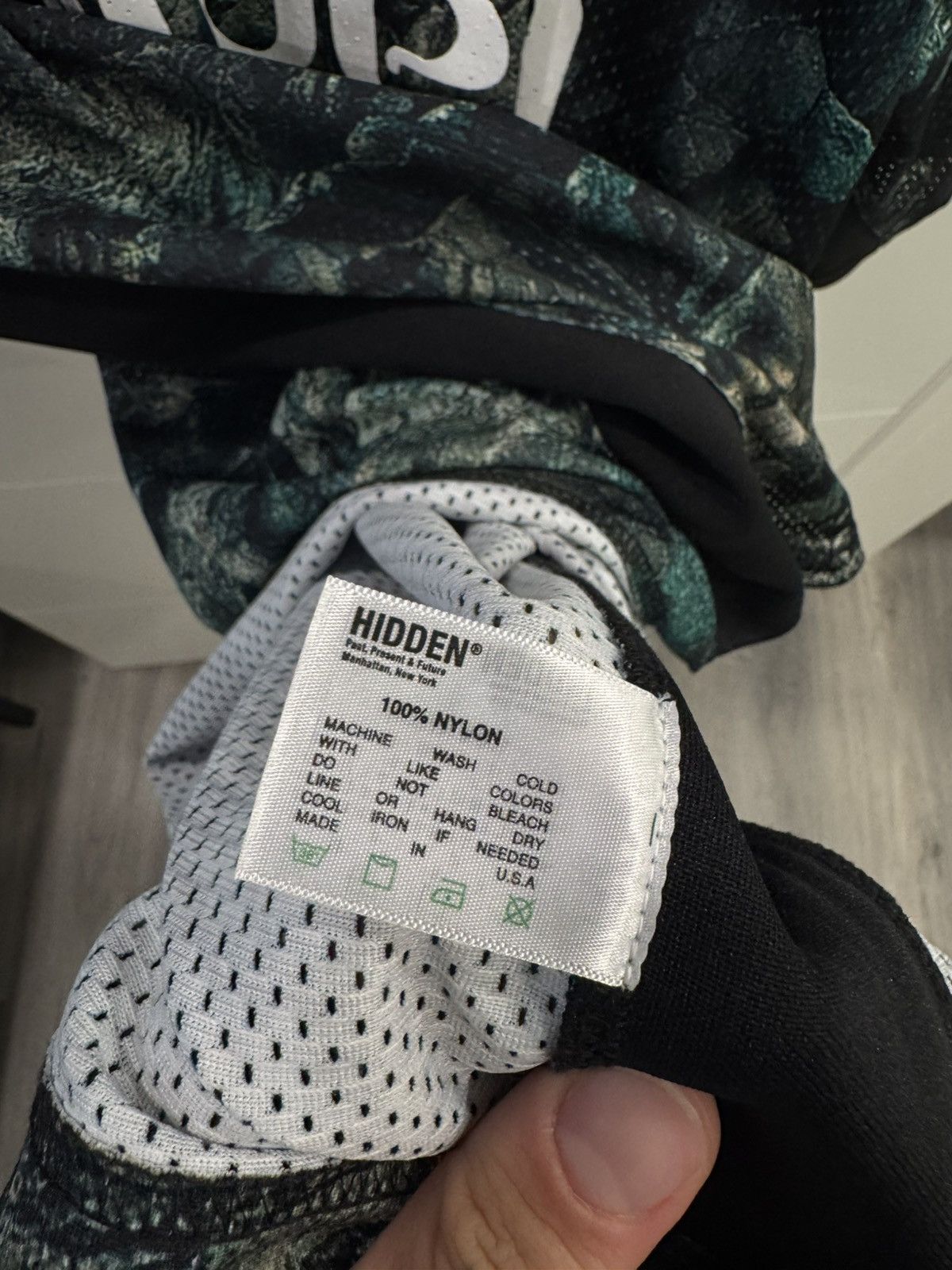 HIDDEN HIDDEN NY MESH JERSEY SIZE XXL Size US XXL / EU 58 / 5 - 6 Thumbnail