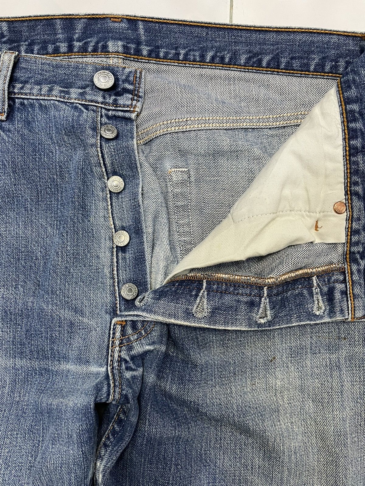 Levi's Vintage Levi’s 501 Distressed Jeans Size US 32 / EU 48 - 6 Thumbnail